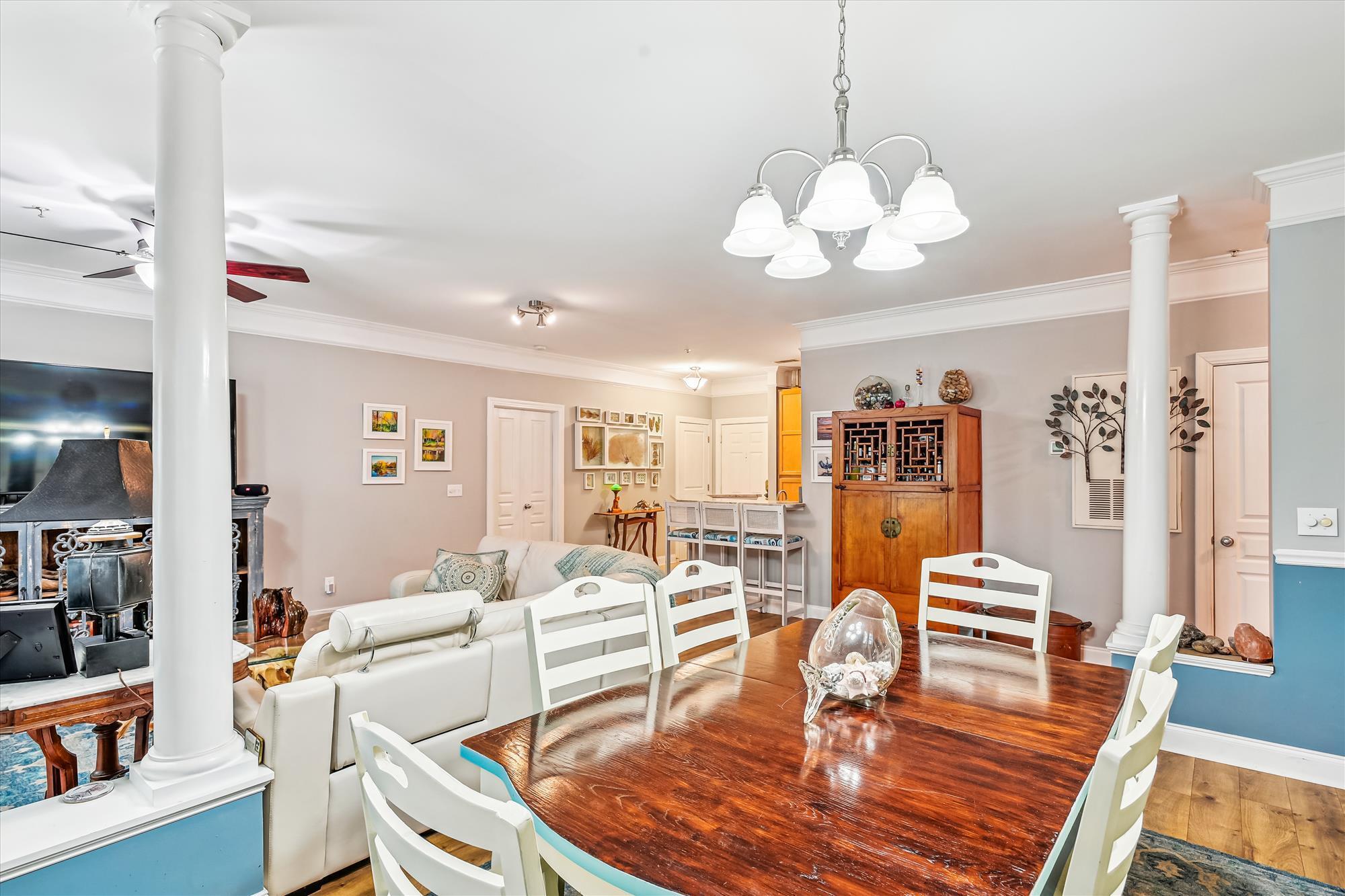 1025 Riverland Woods Place # 213