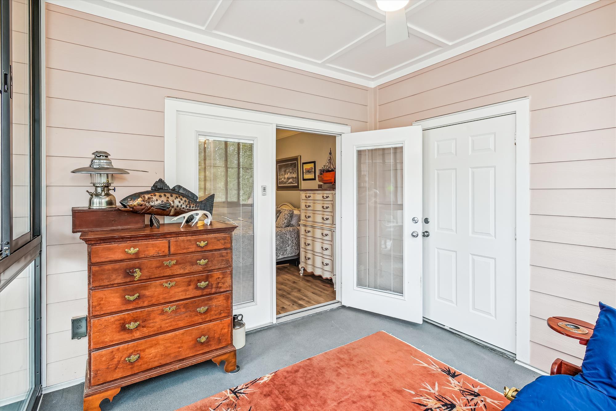 1025 Riverland Woods Place # 213