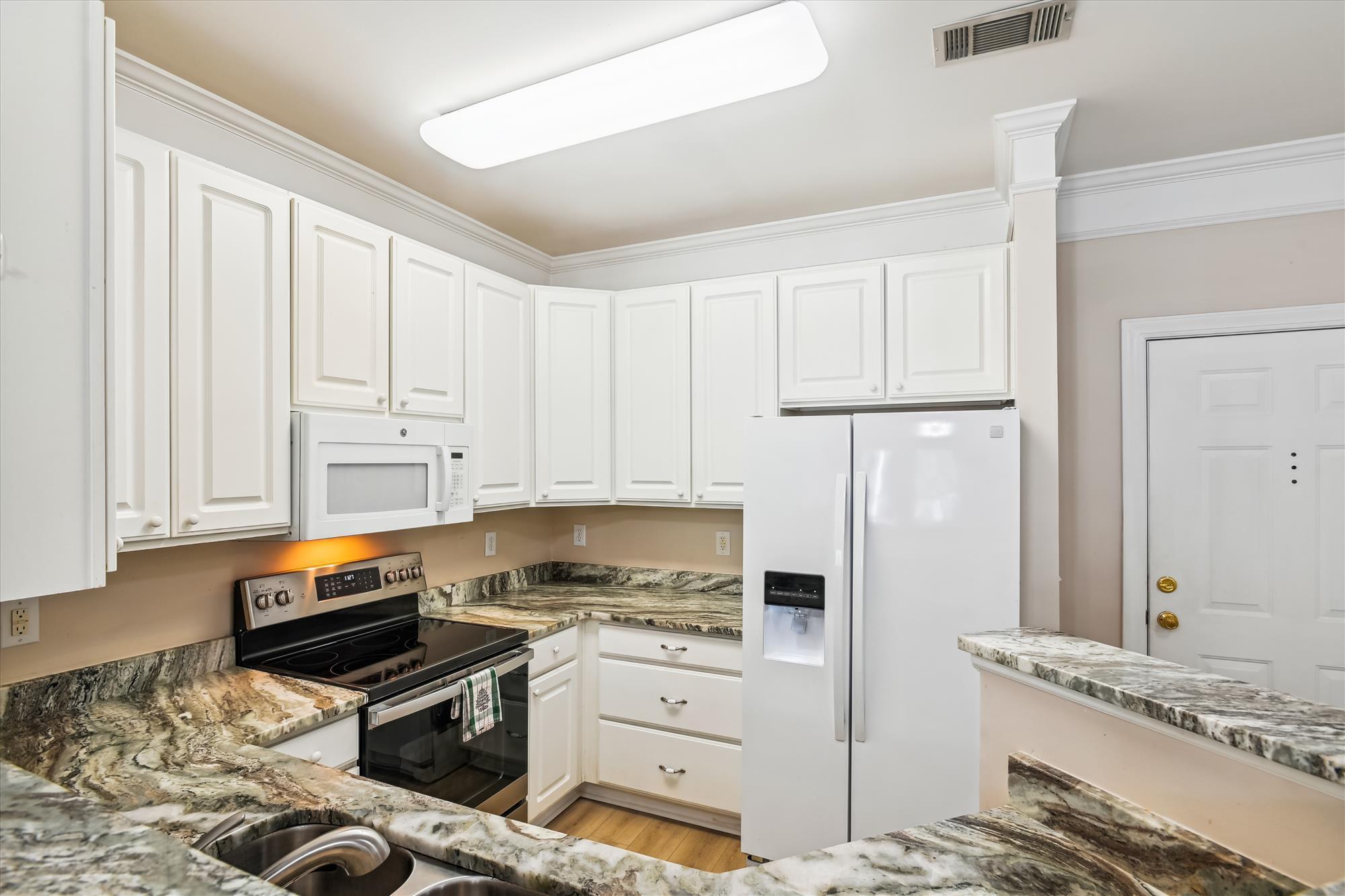 1025 Riverland Woods Place # 201