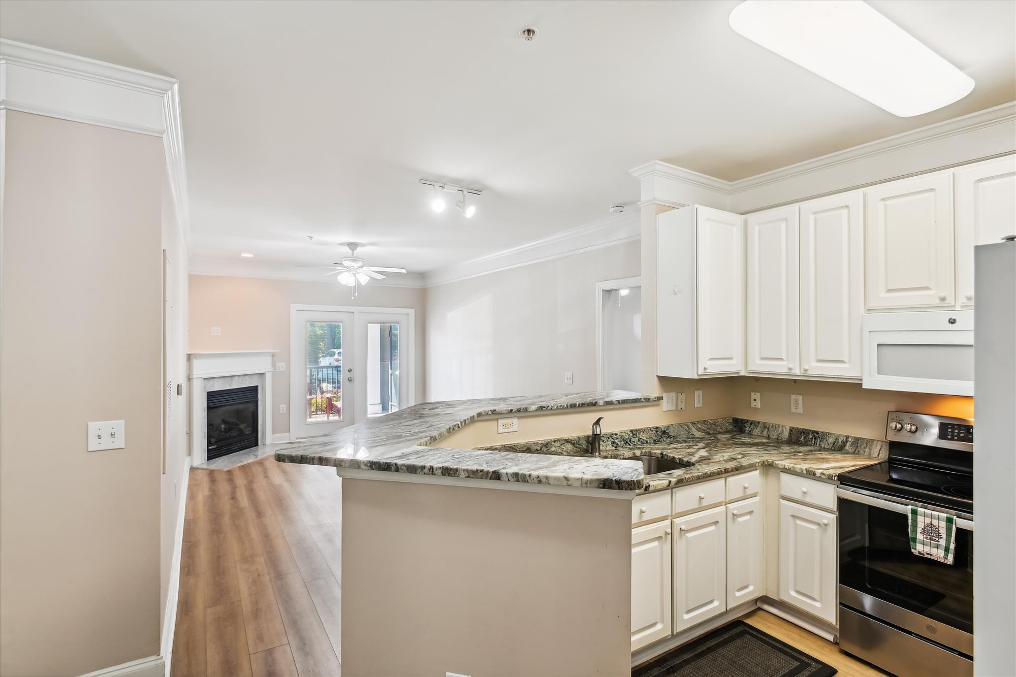 1025 Riverland Woods Place # 201