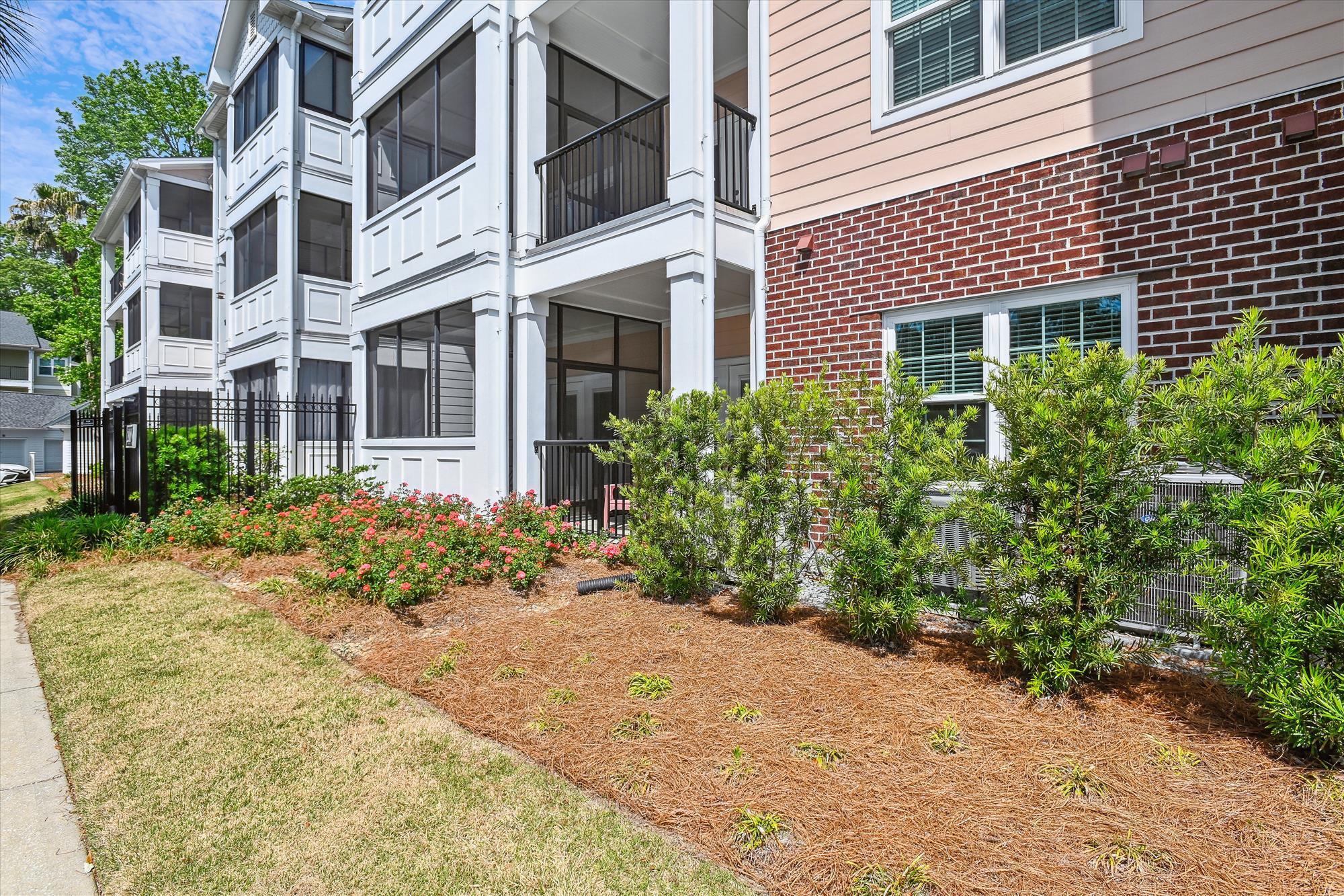 1025 Riverland Woods Place # 201