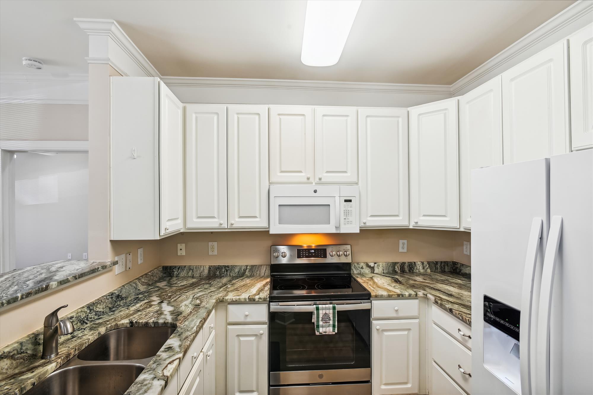 1025 Riverland Woods Place # 201