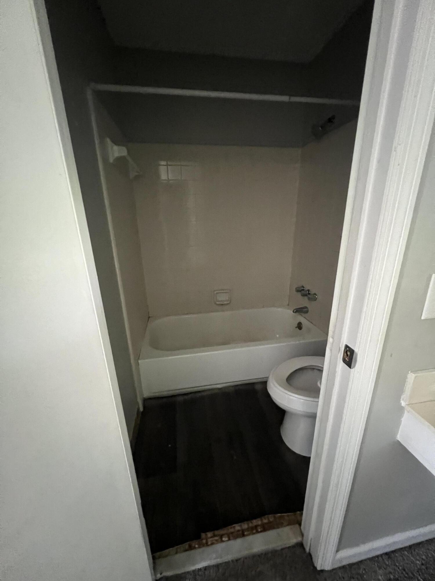 4606 River Run Court