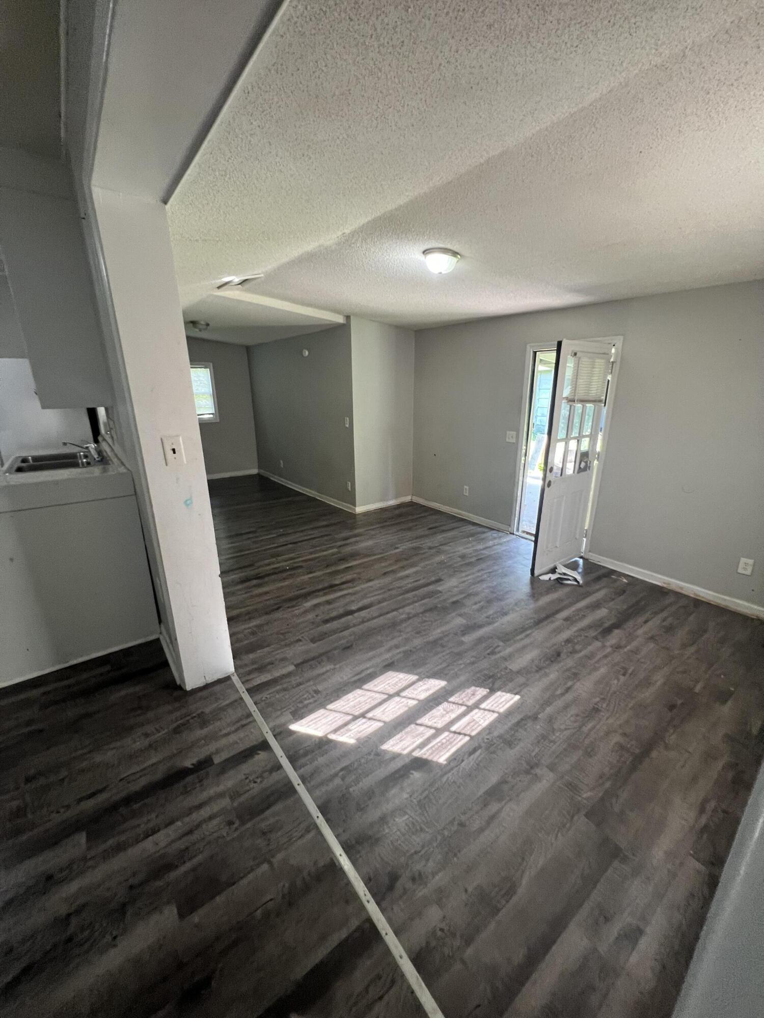 4506 Hardwood Street