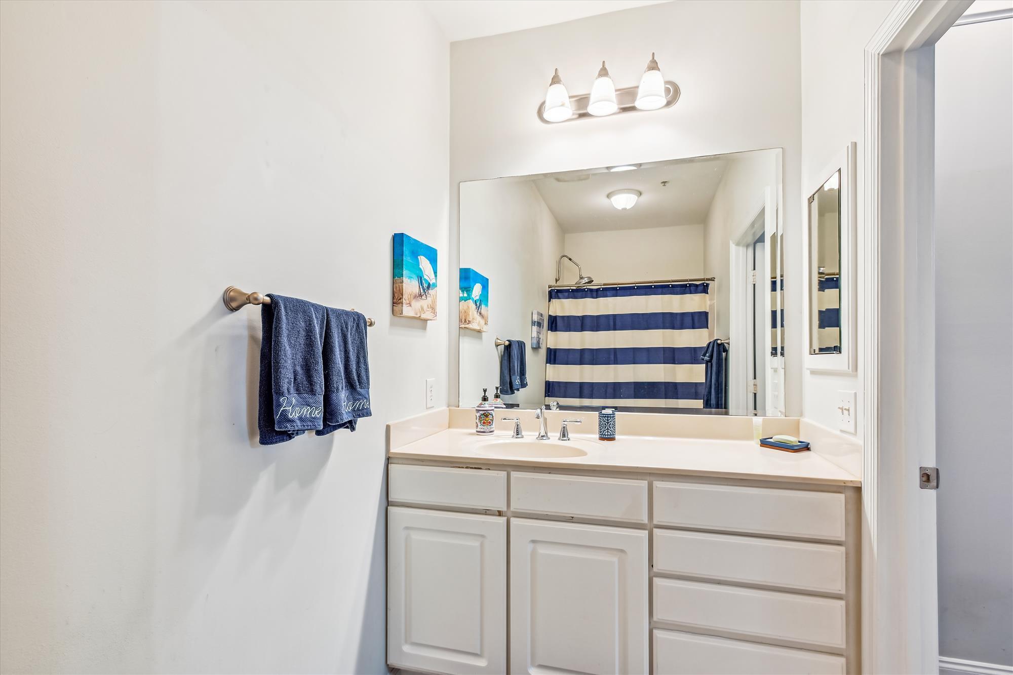 1025 Riverland Woods Place # 101