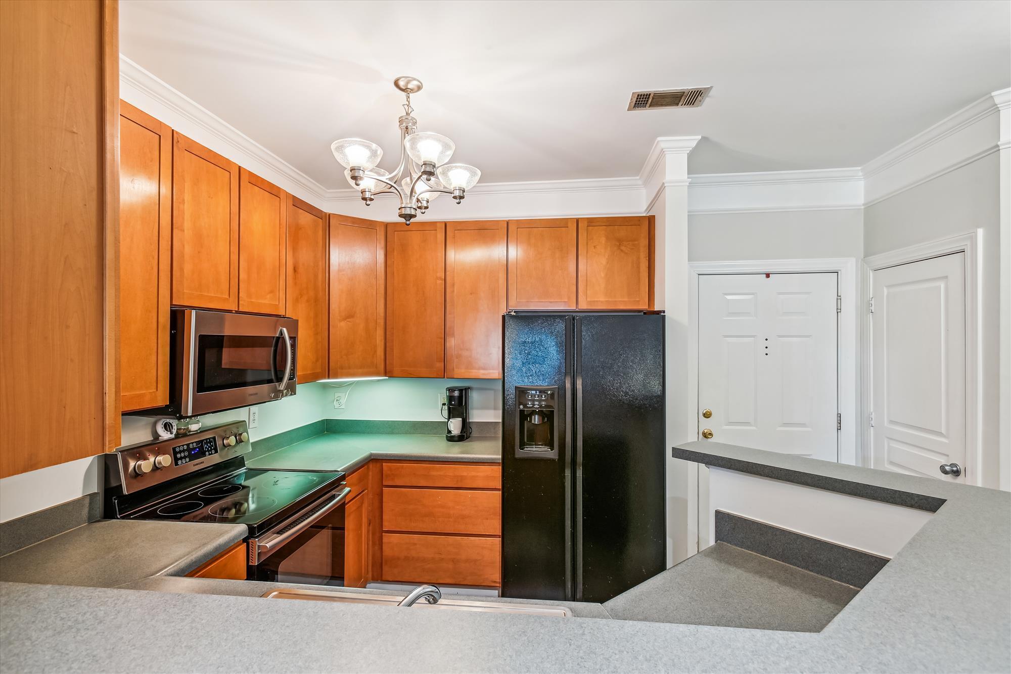 1025 Riverland Woods Place # 101