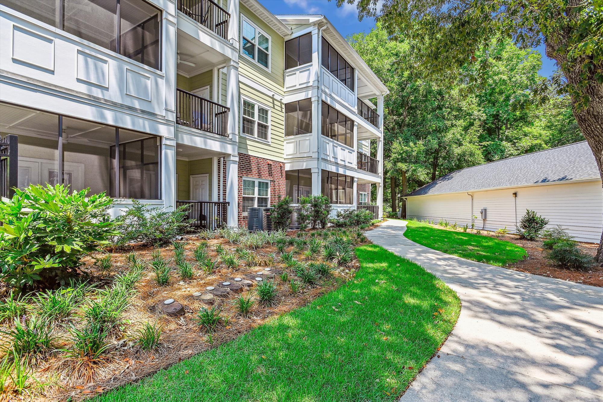 1025 Riverland Woods Place # 101