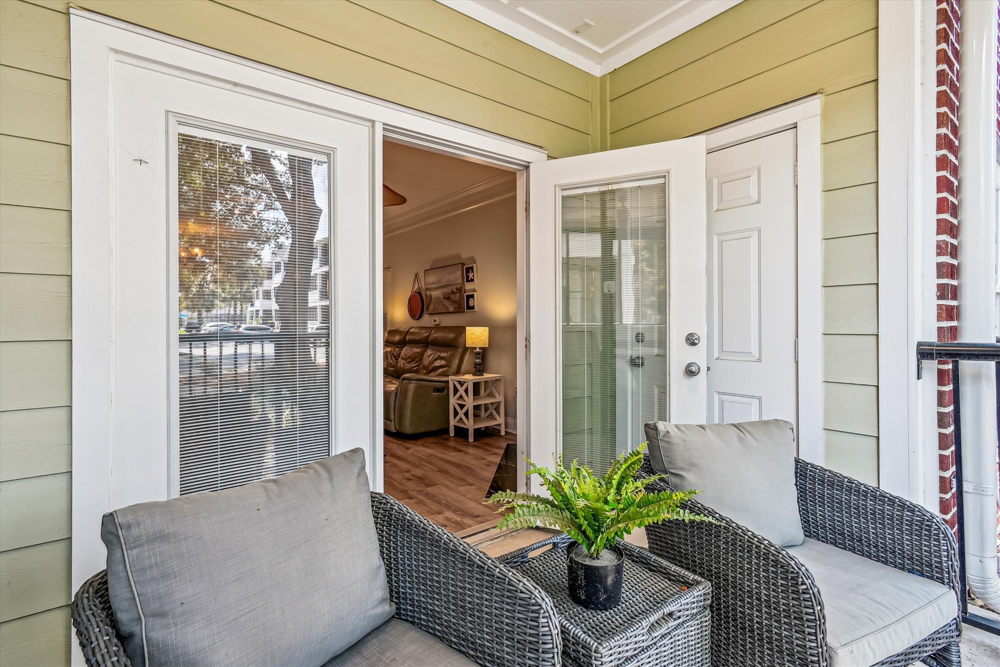 1025 Riverland Woods Place # 101