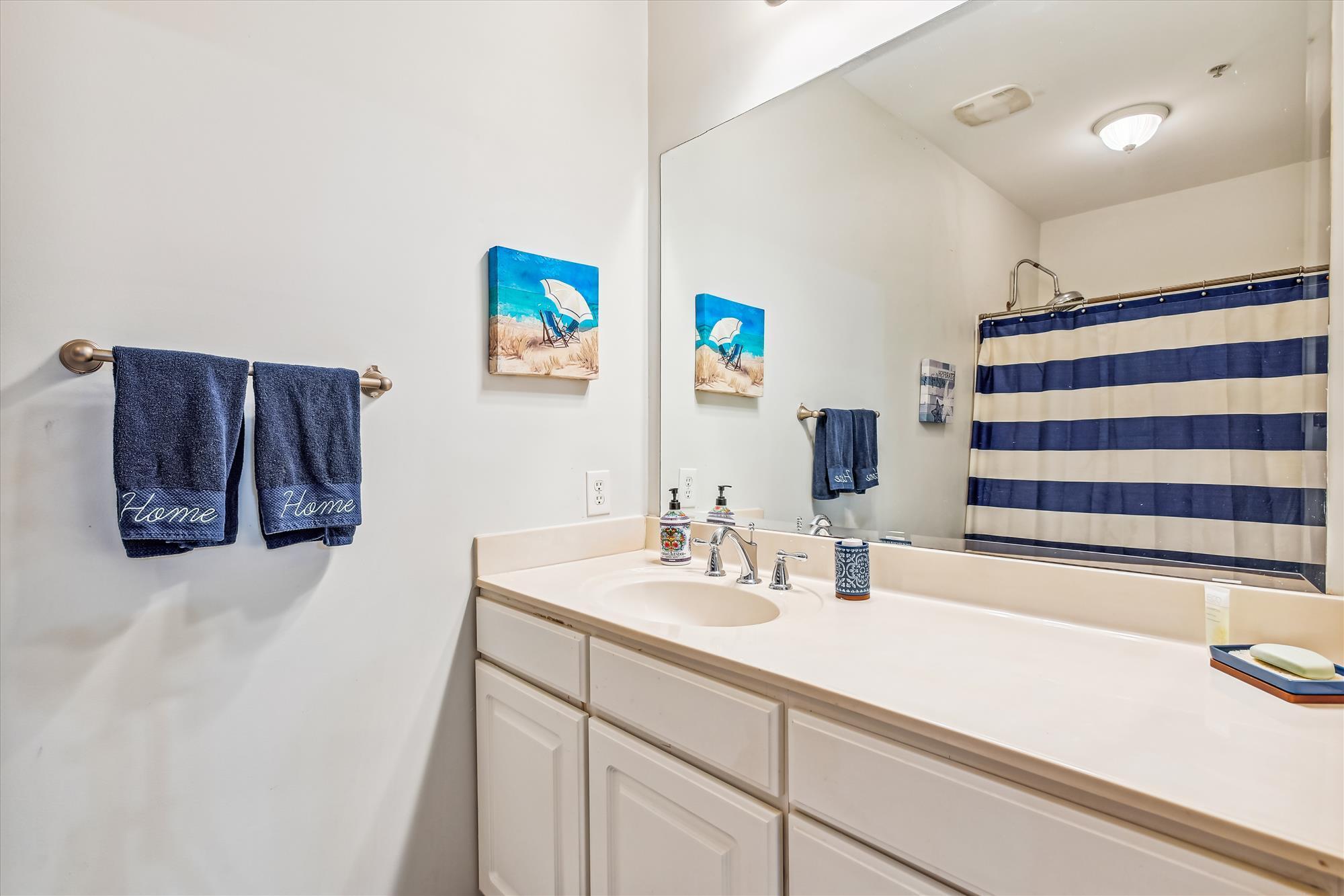 1025 Riverland Woods Place # 101