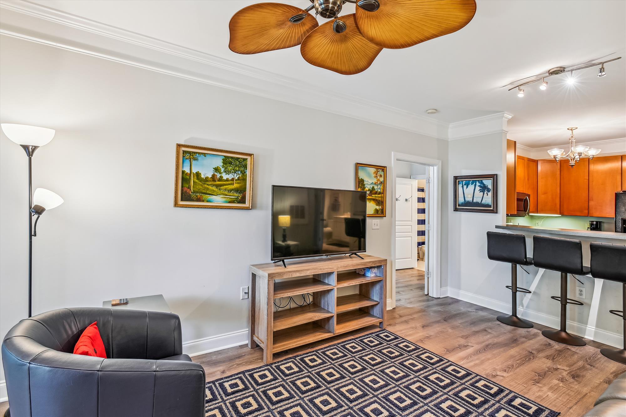 1025 Riverland Woods Place # 101