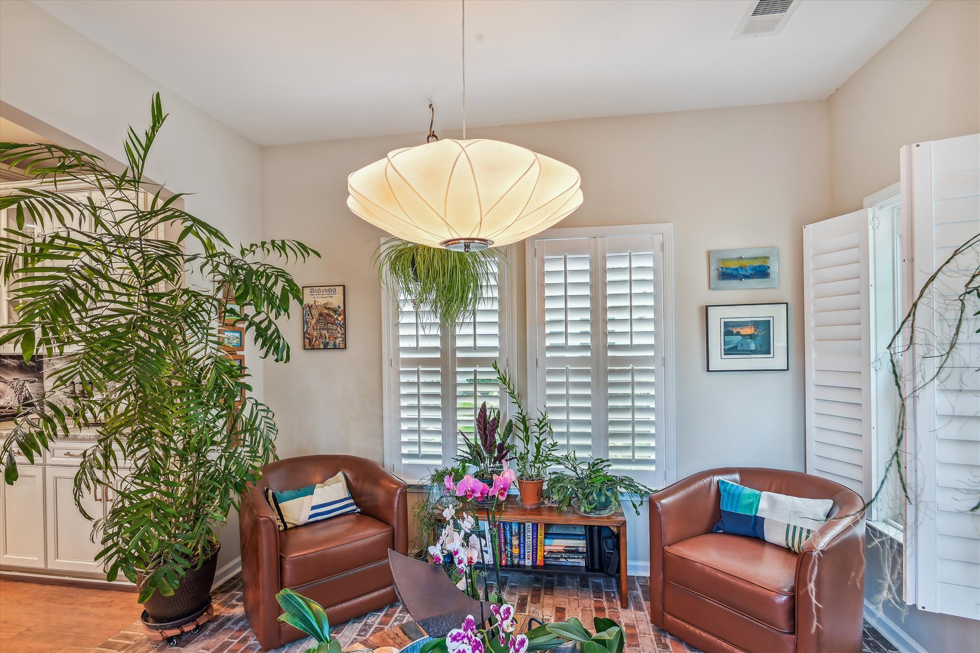 1658 Sparkleberry Lane