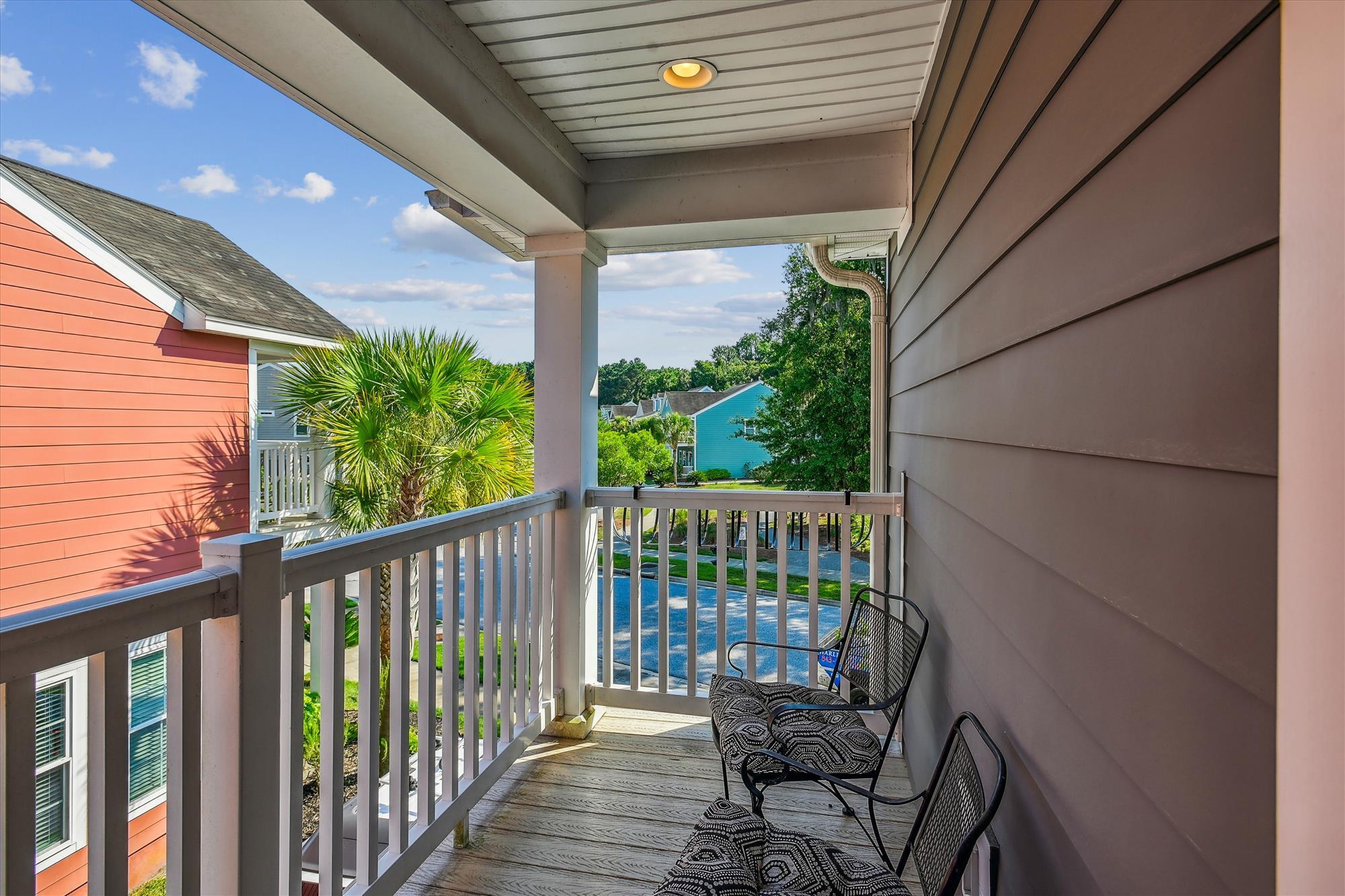 1658 Sparkleberry Lane