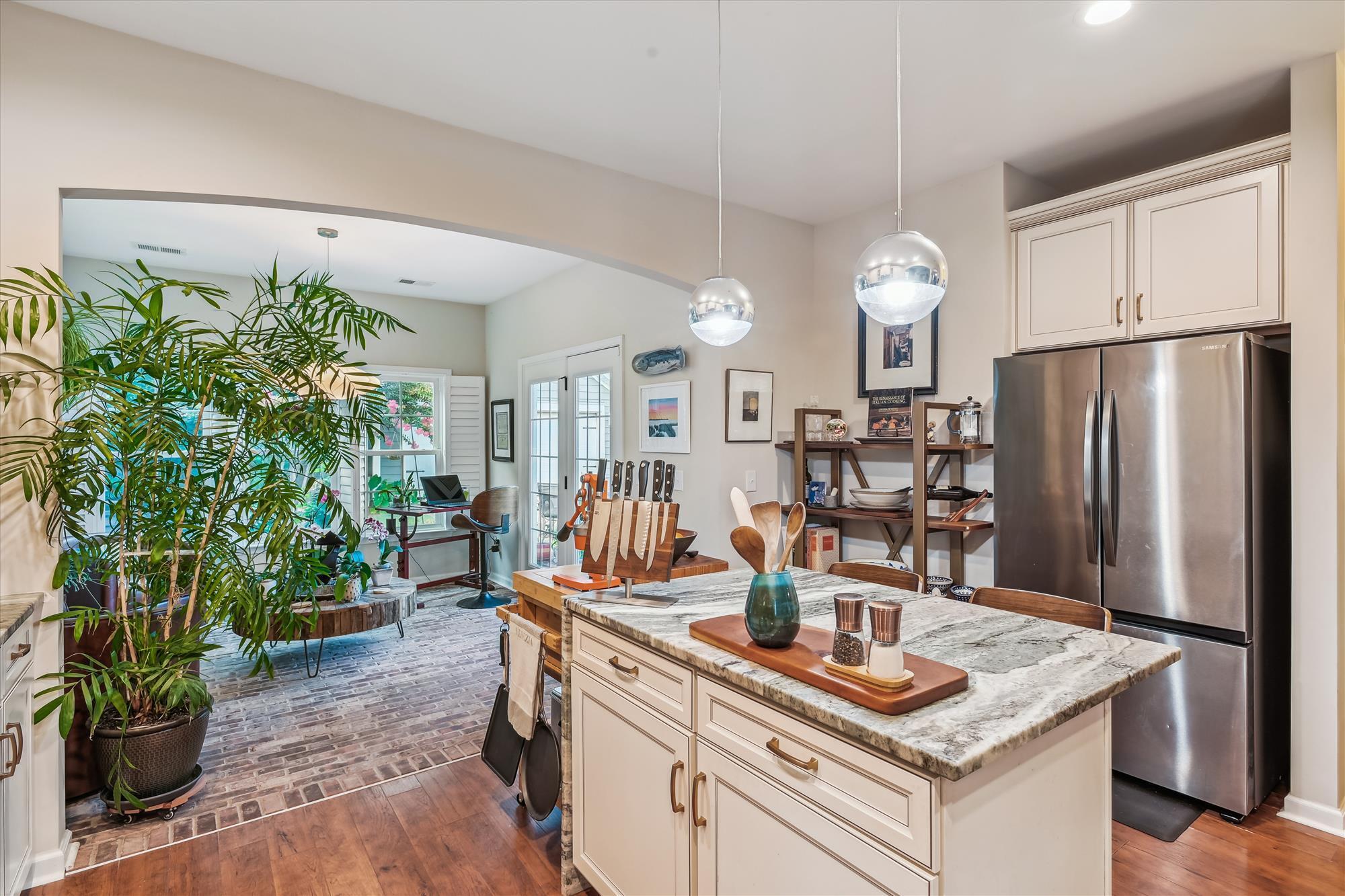 1658 Sparkleberry Lane