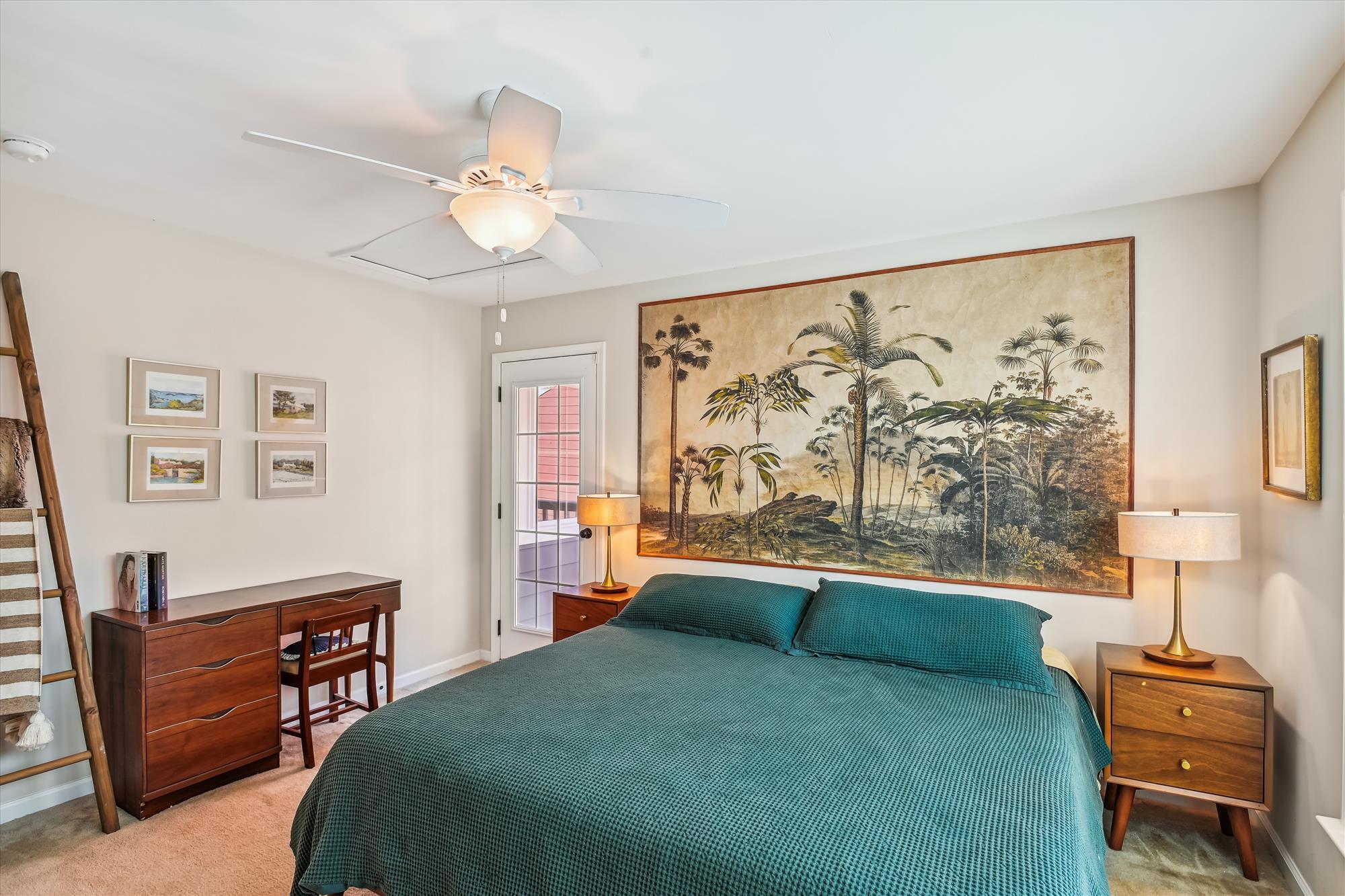 1658 Sparkleberry Lane