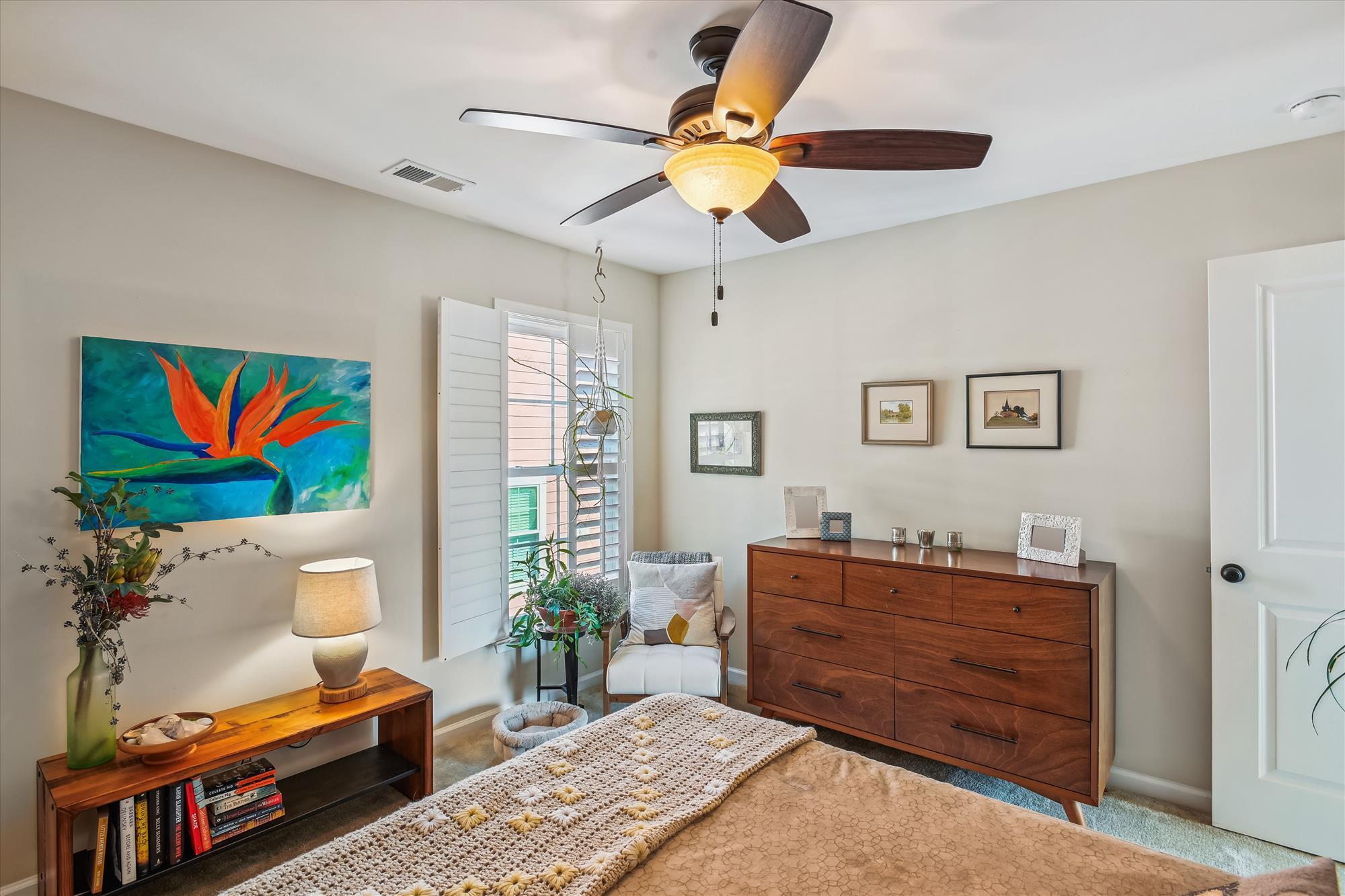 1658 Sparkleberry Lane