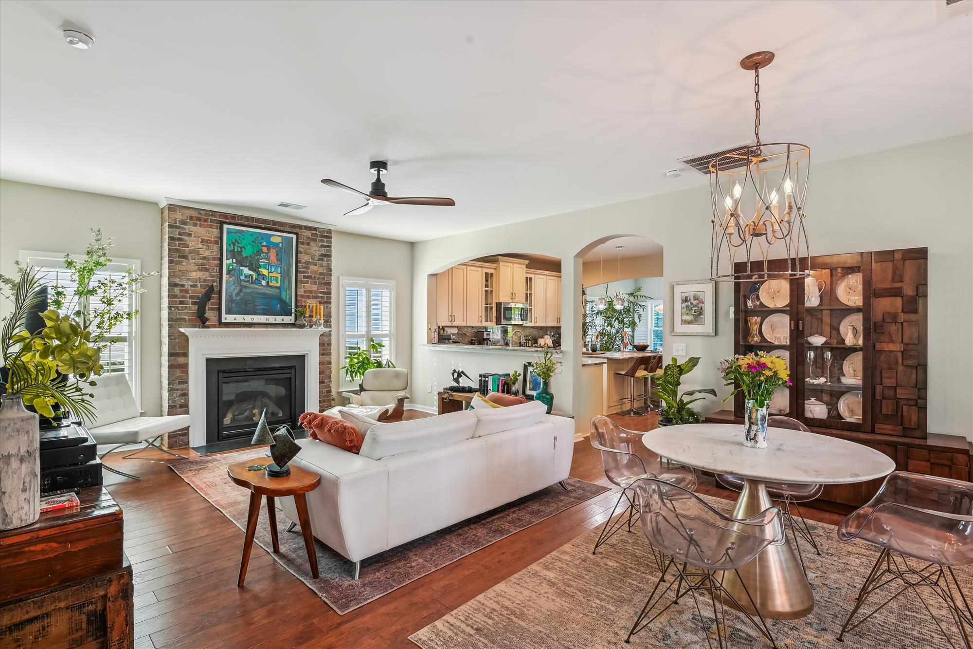 1658 Sparkleberry Lane