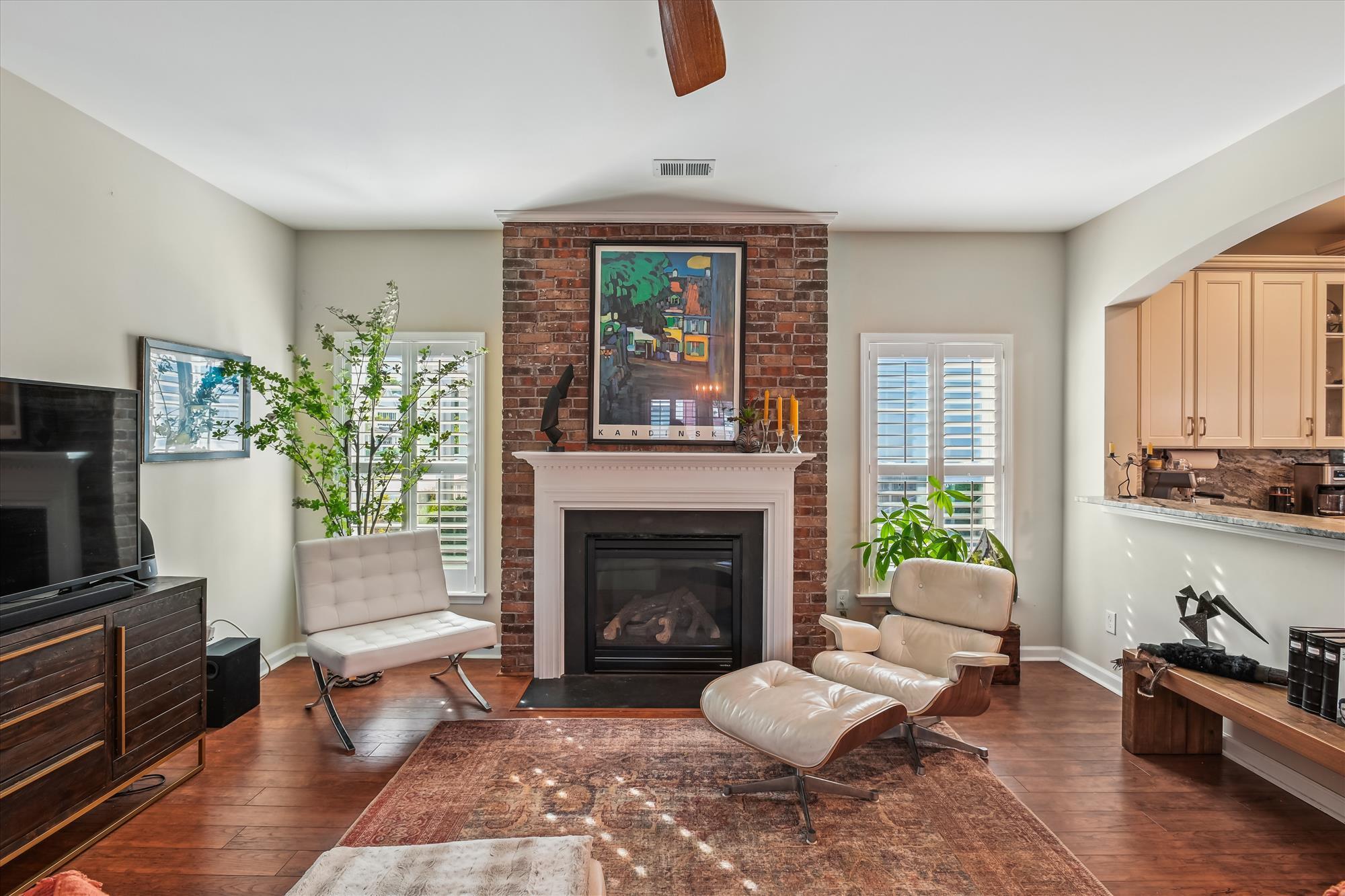 1658 Sparkleberry Lane