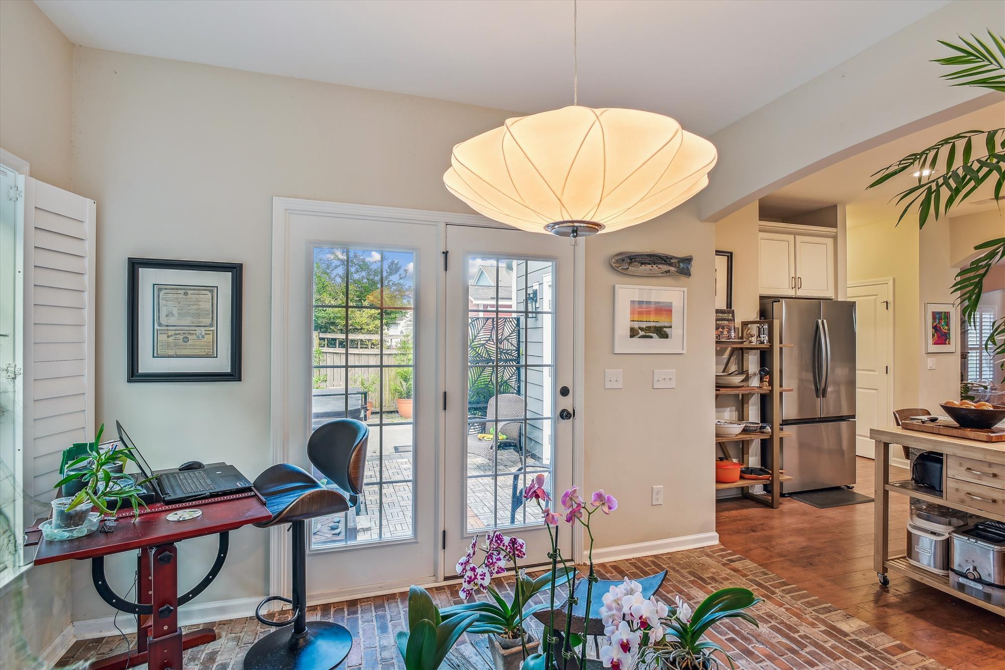 1658 Sparkleberry Lane