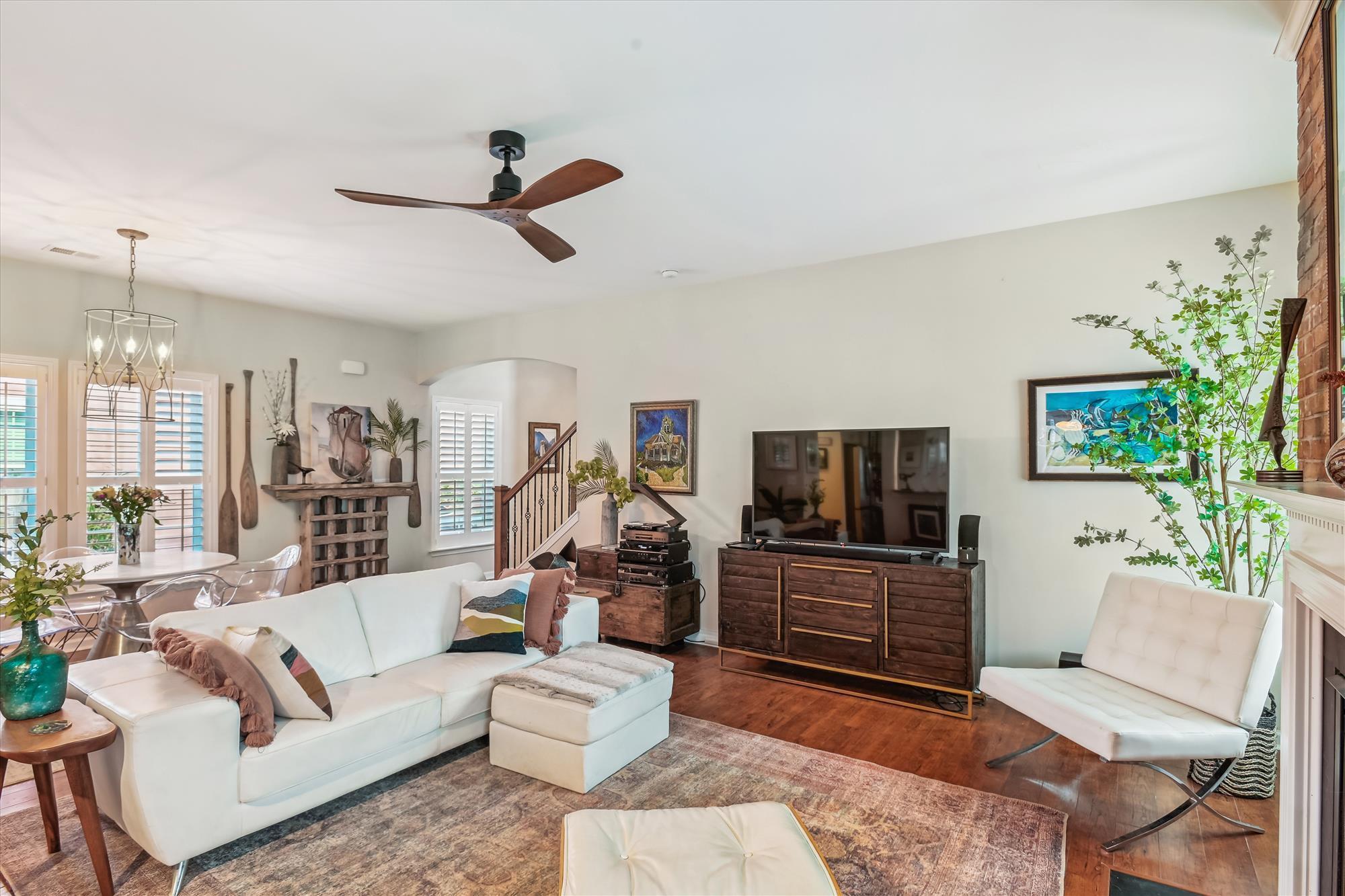 1658 Sparkleberry Lane