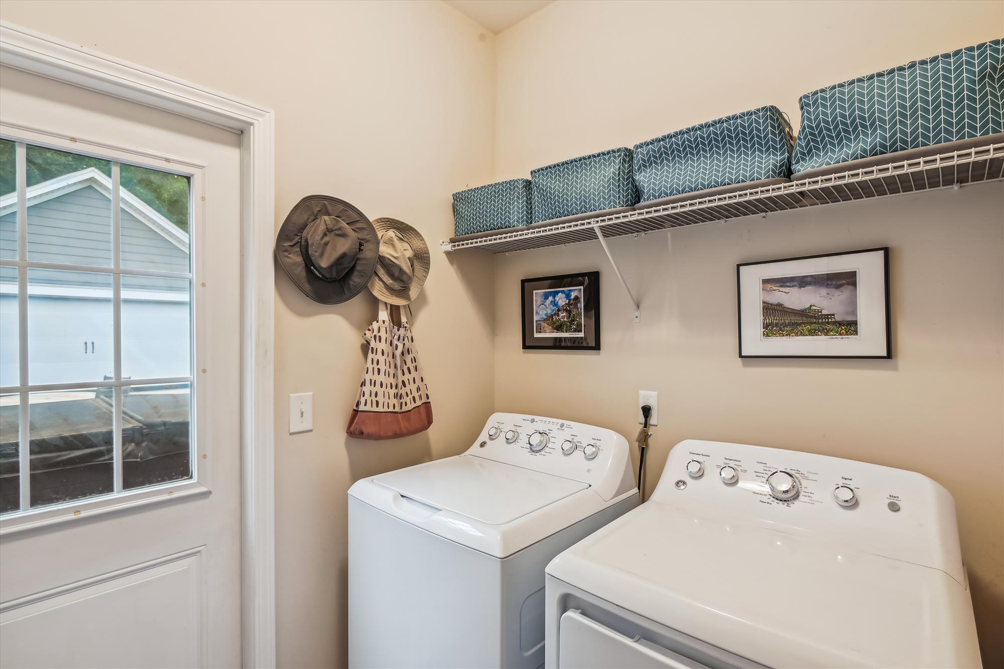 1658 Sparkleberry Lane