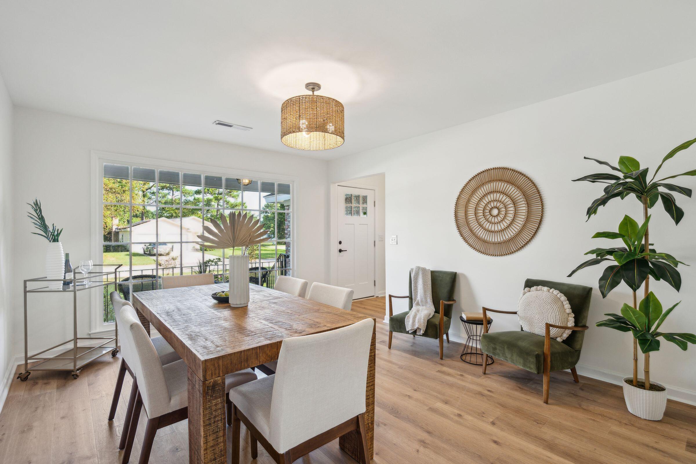 111 Saint James Boulevard