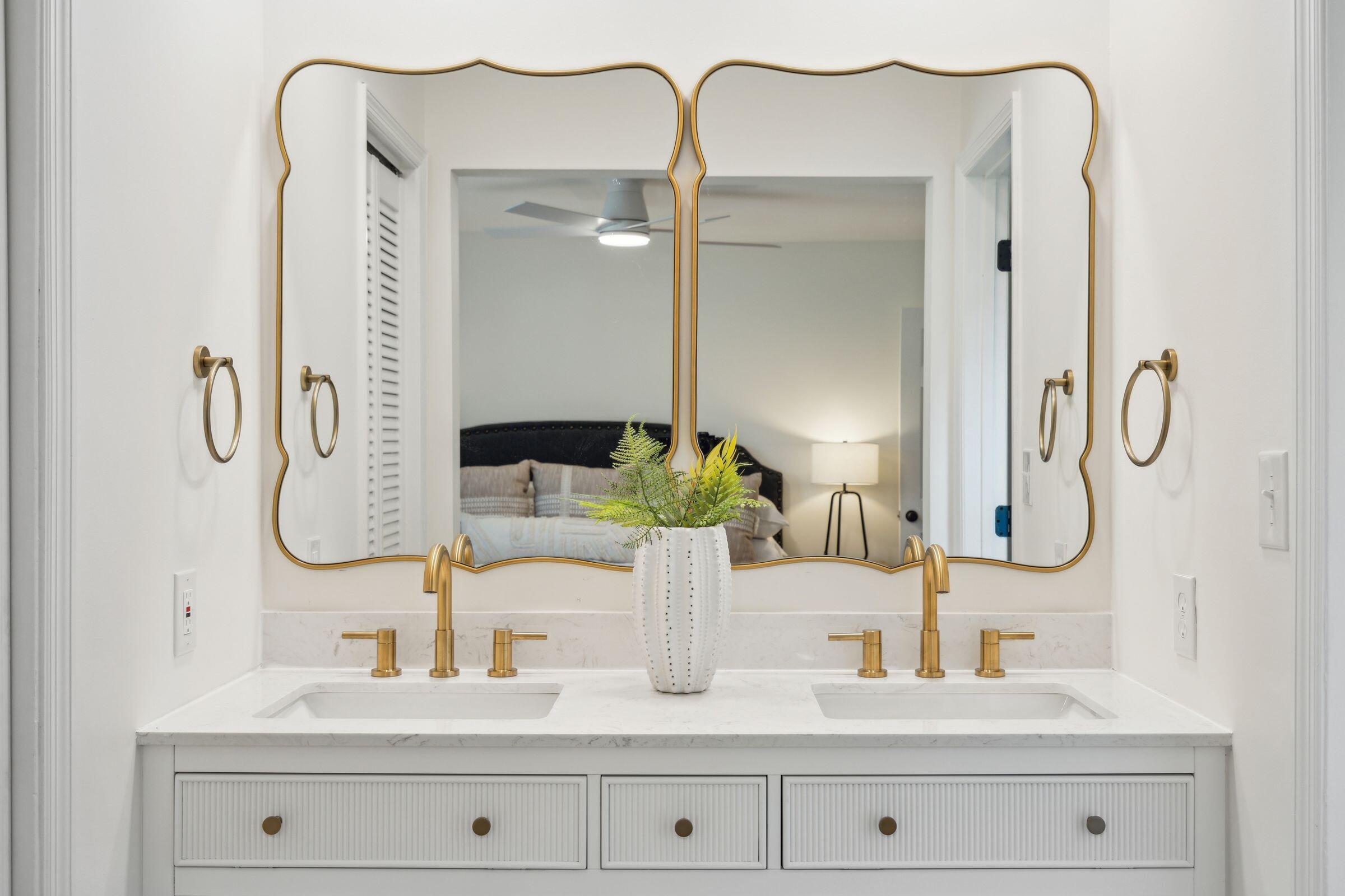 111 Saint James Boulevard