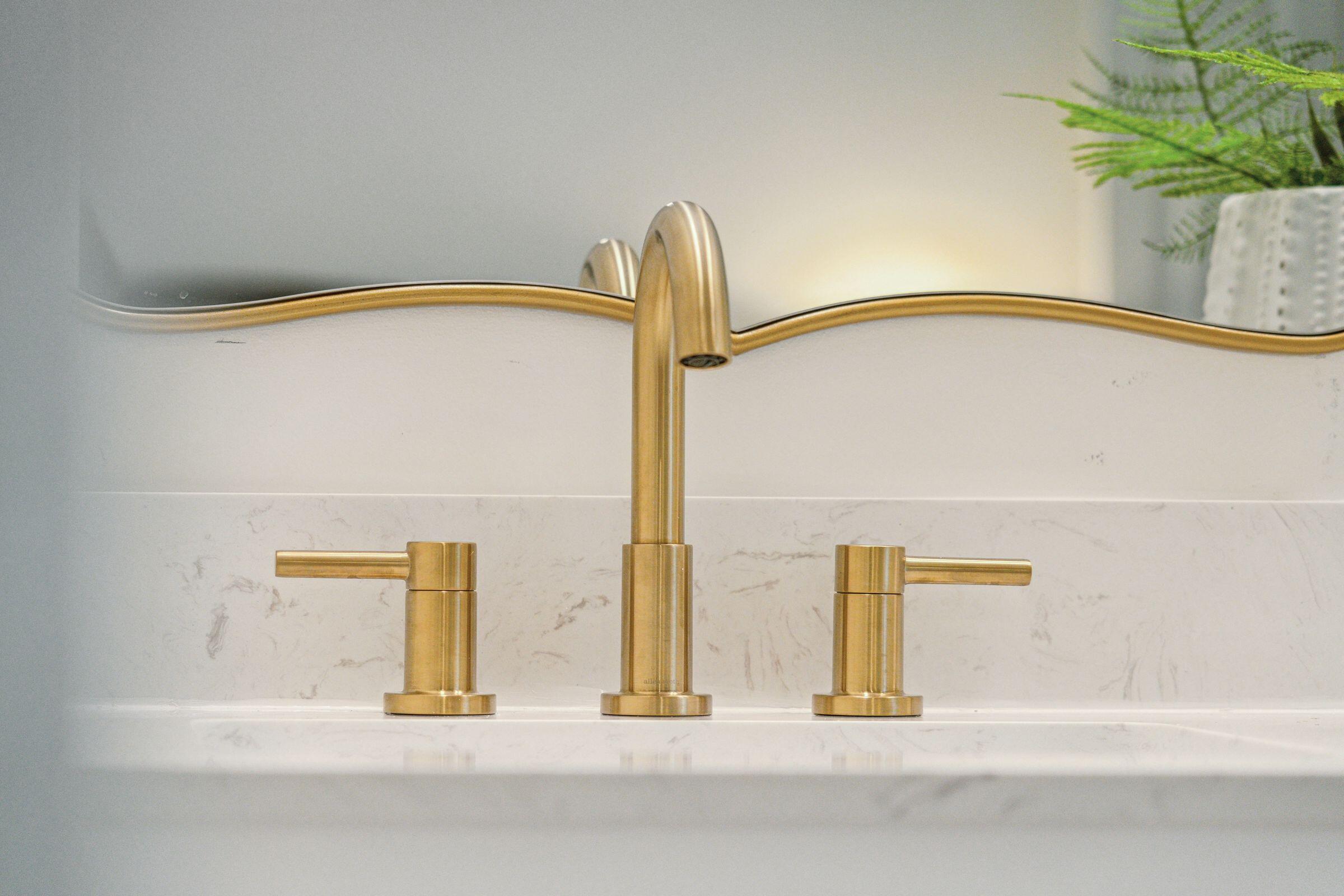 111 Saint James Boulevard