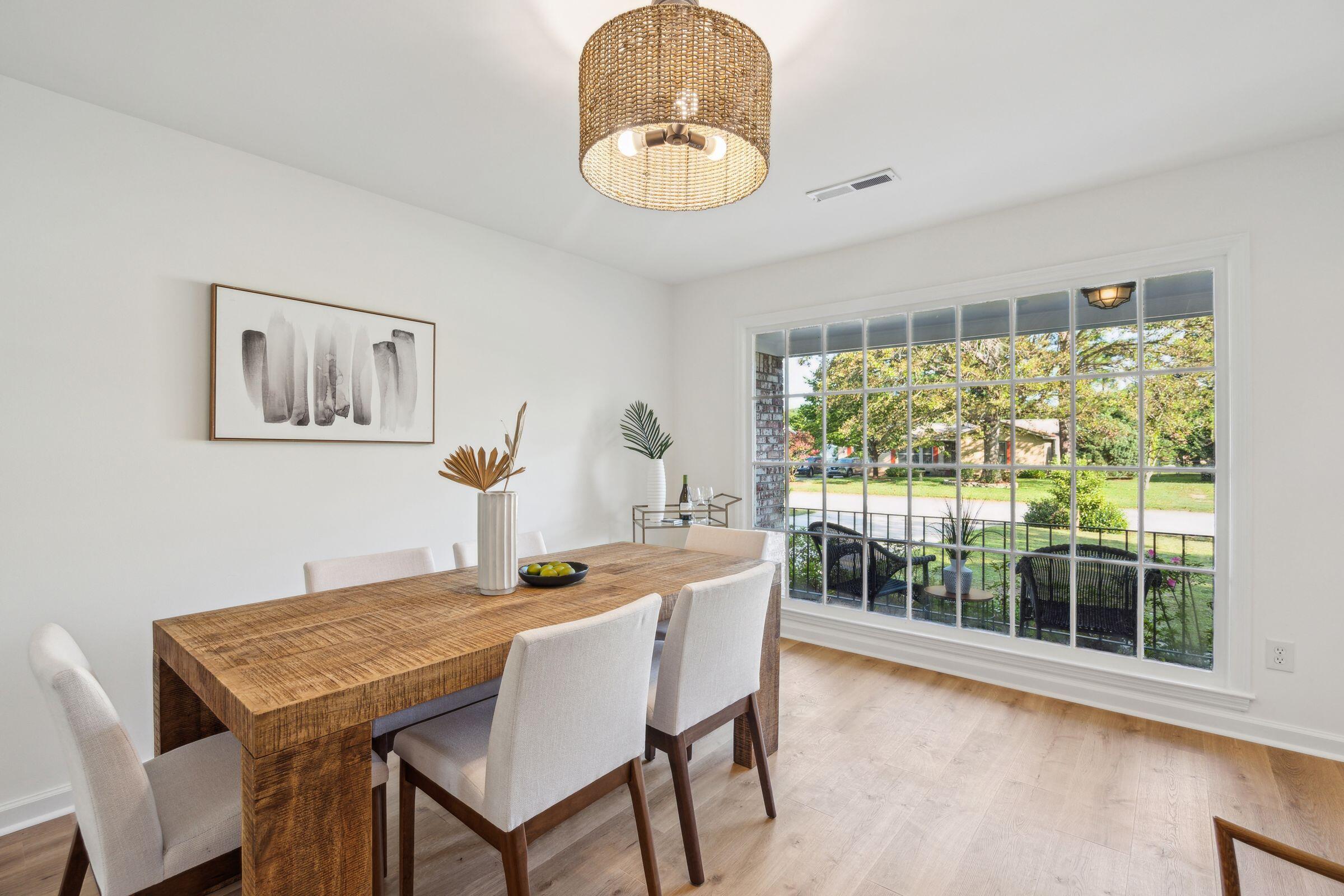 111 Saint James Boulevard