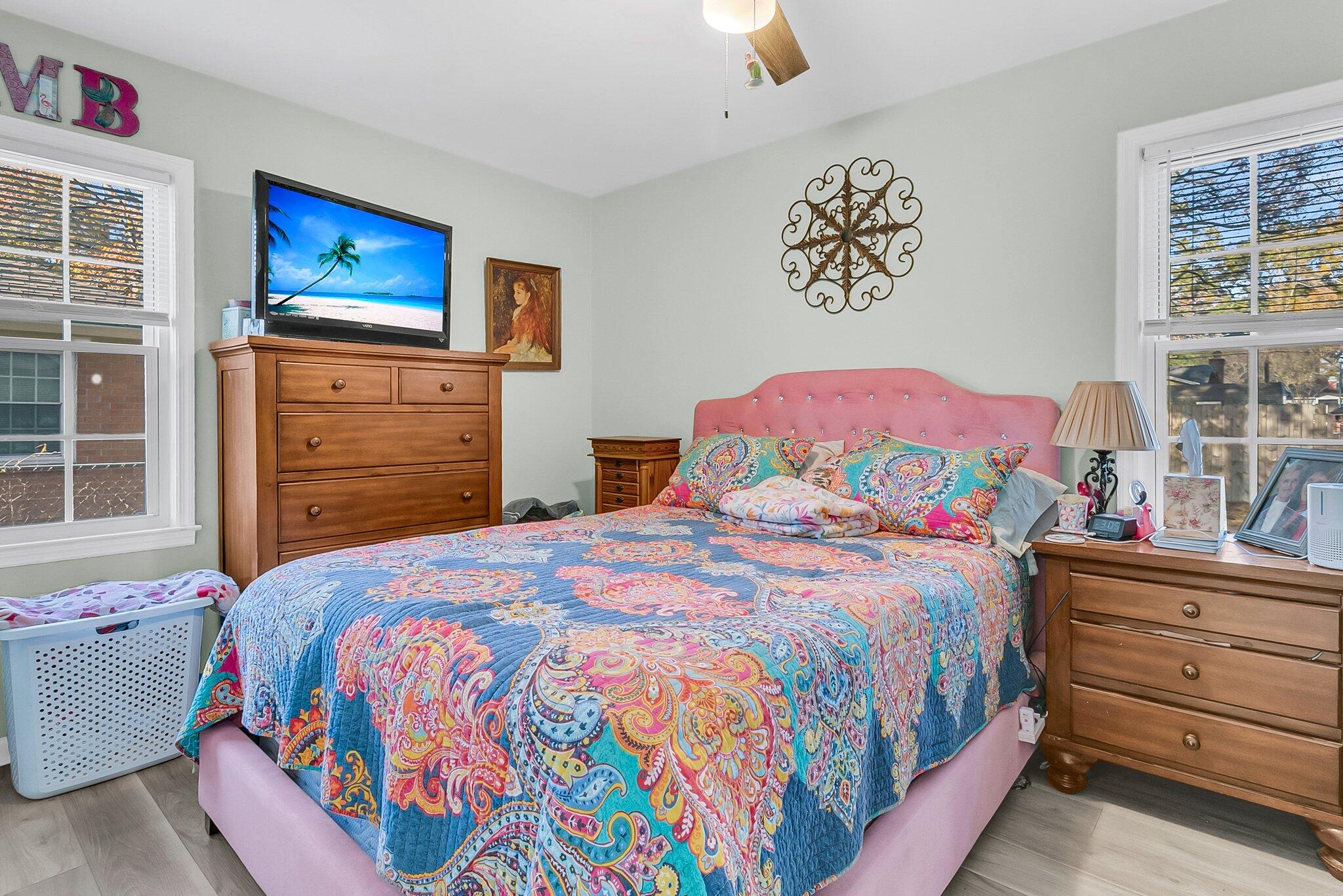 107 Dorchester Manor Boulevard