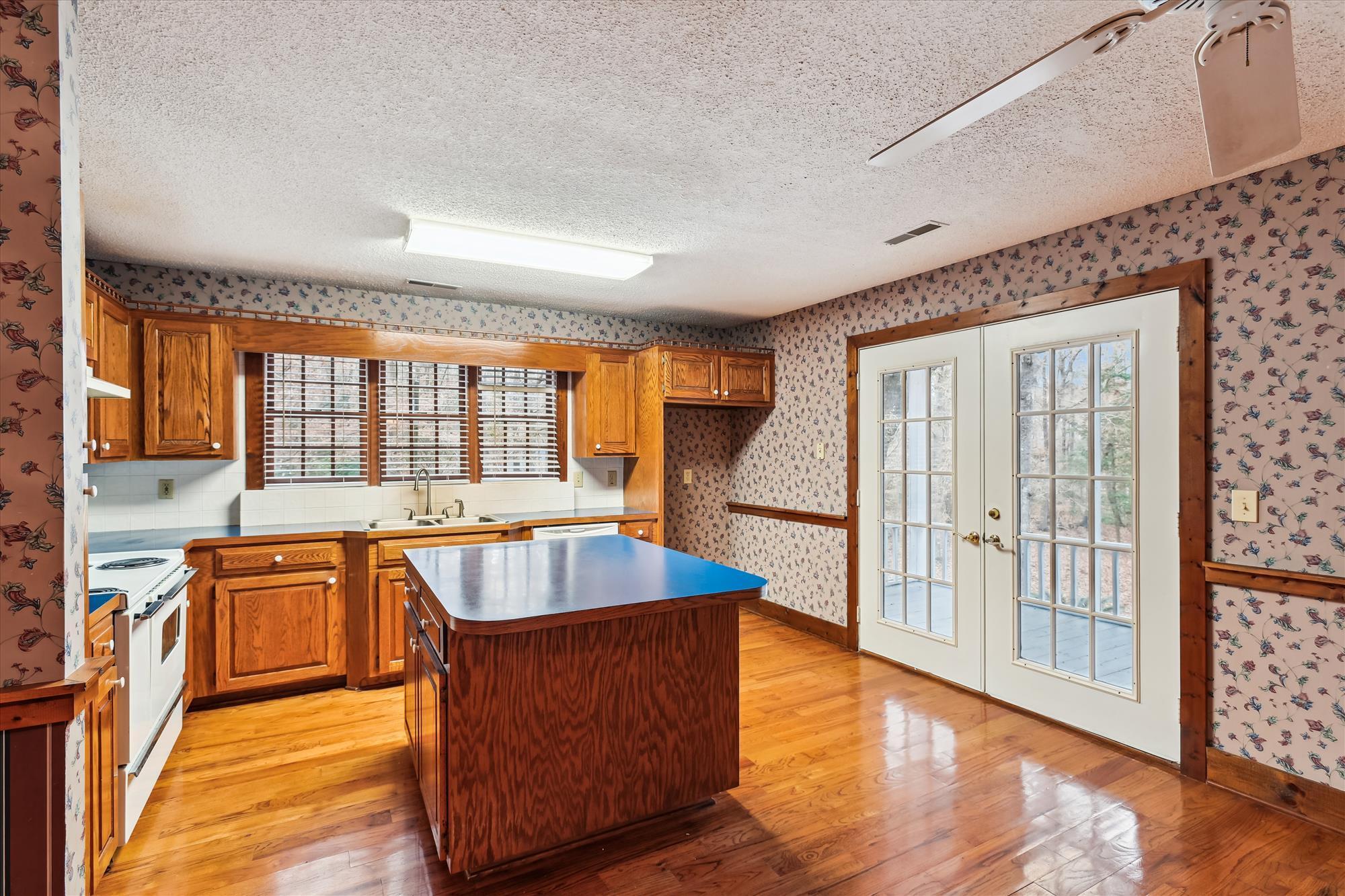 6310 Shilelagh Oaks Parkway