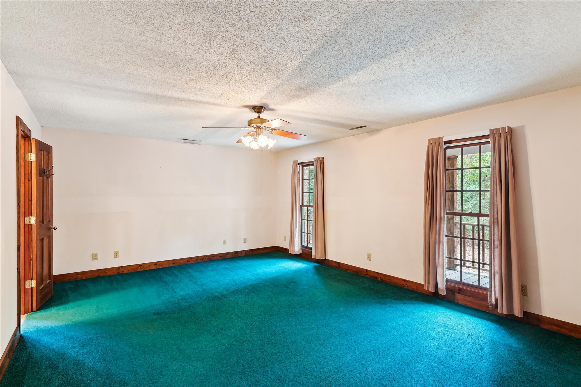 6310 Shilelagh Oaks Parkway