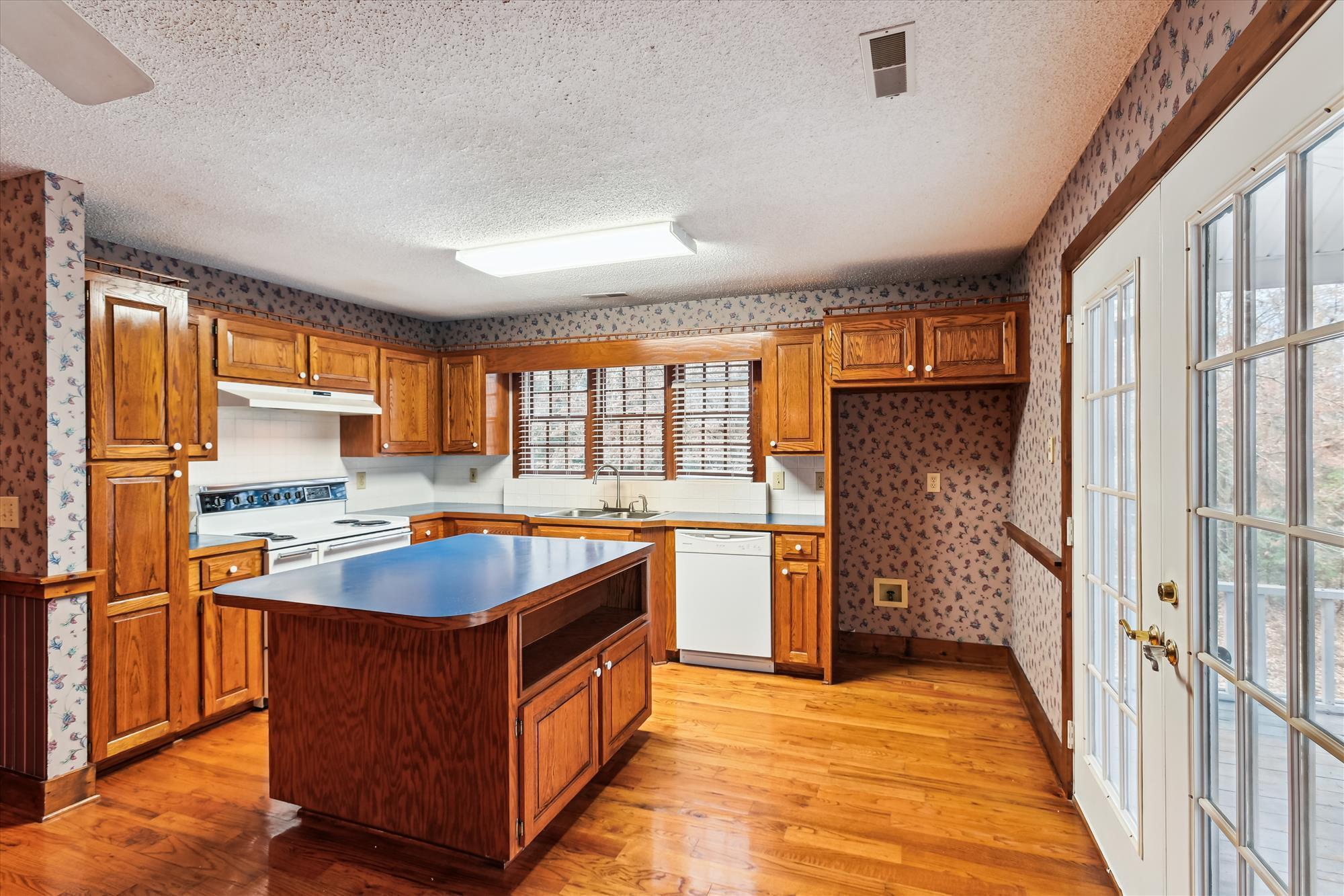 6310 Shilelagh Oaks Parkway