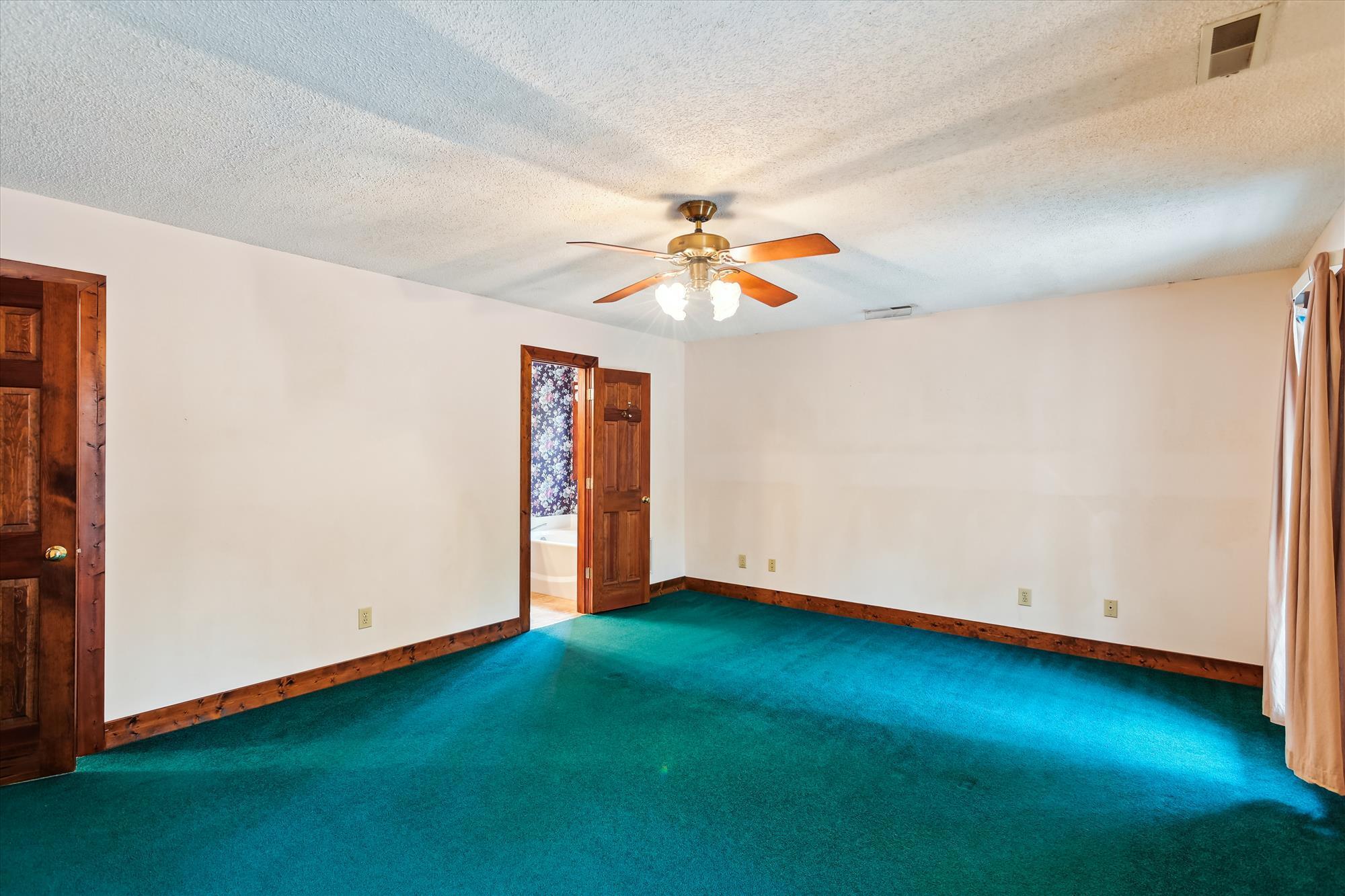 6310 Shilelagh Oaks Parkway