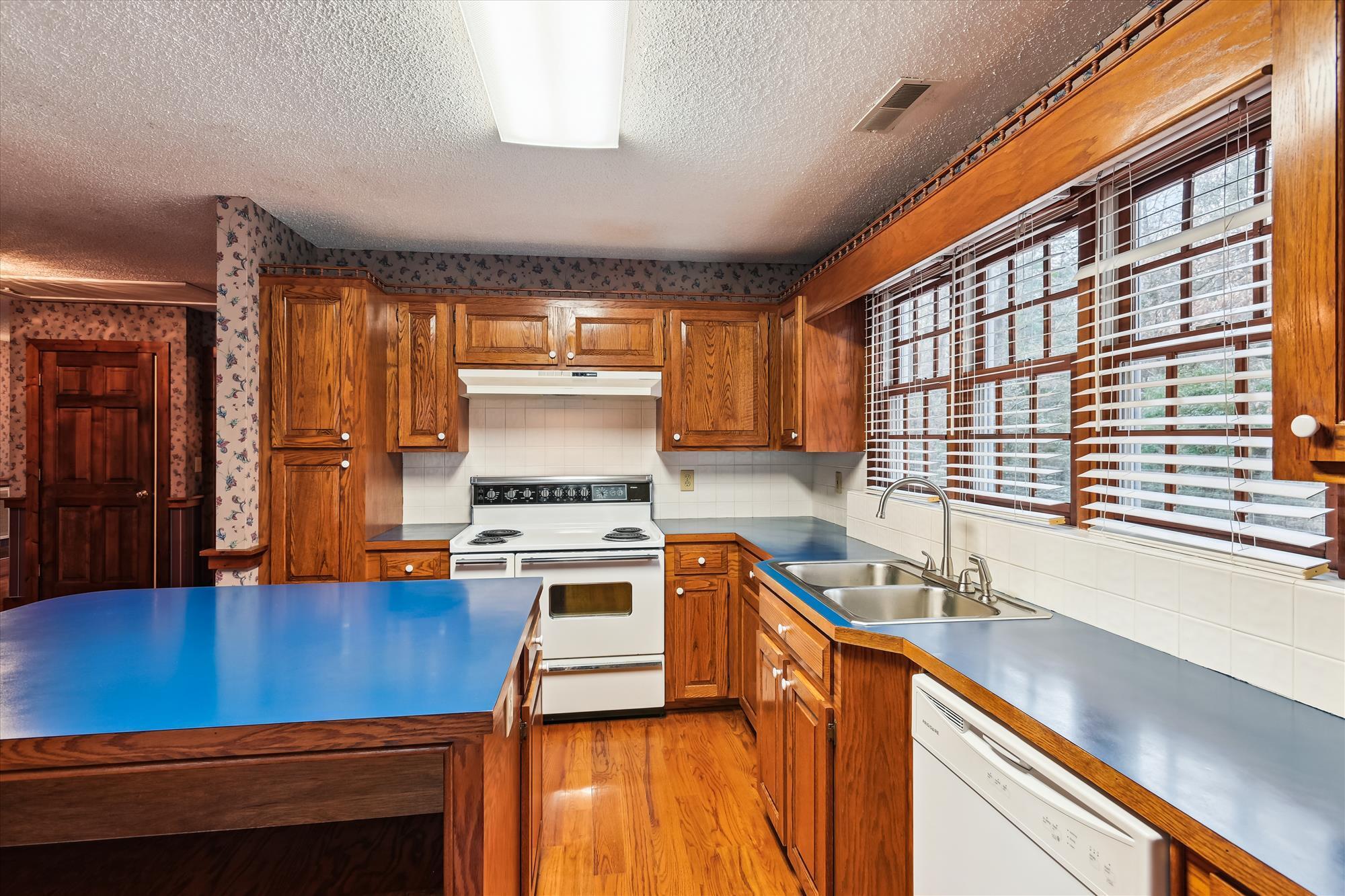 6310 Shilelagh Oaks Parkway