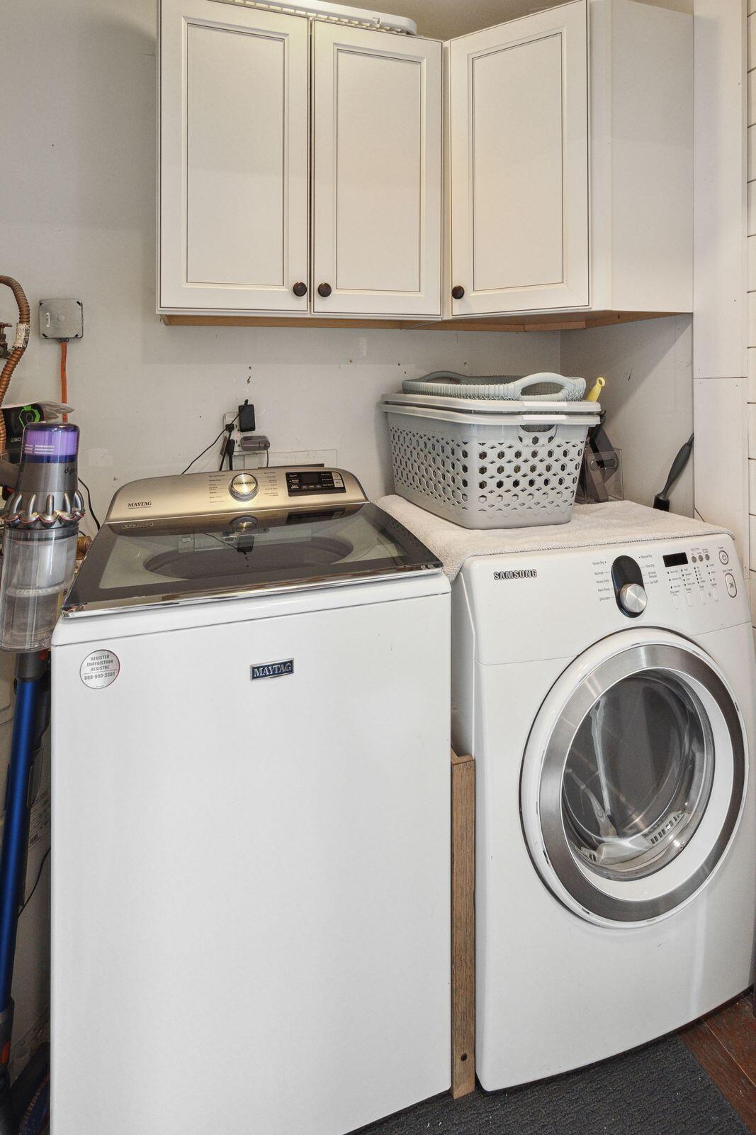 1327 Bob White Drive