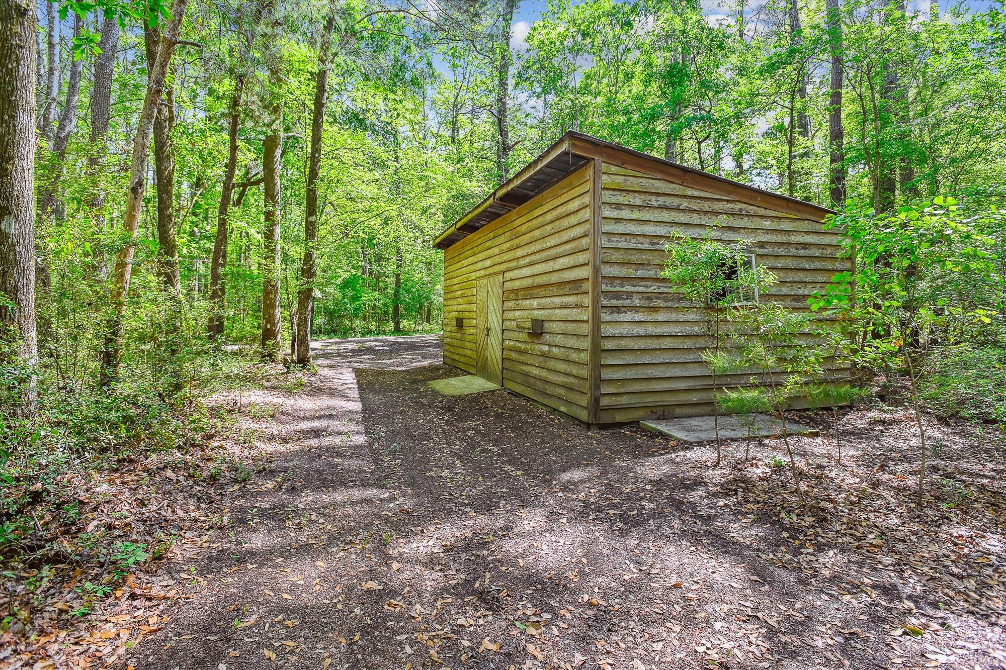 7095 Parkers Ferry Road