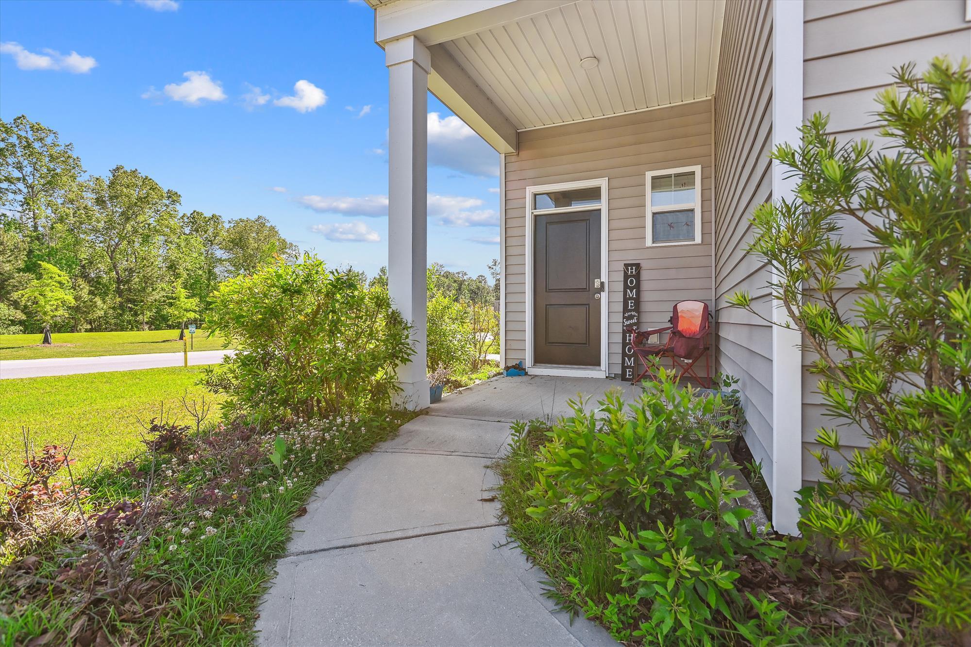 136 Pontoria Drive