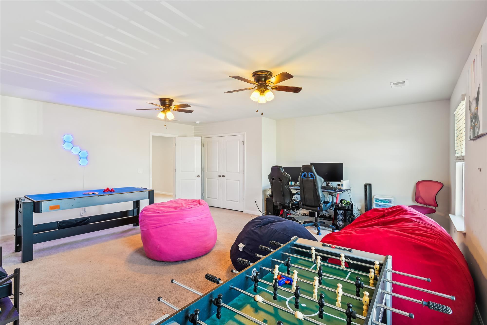 136 Pontoria Drive