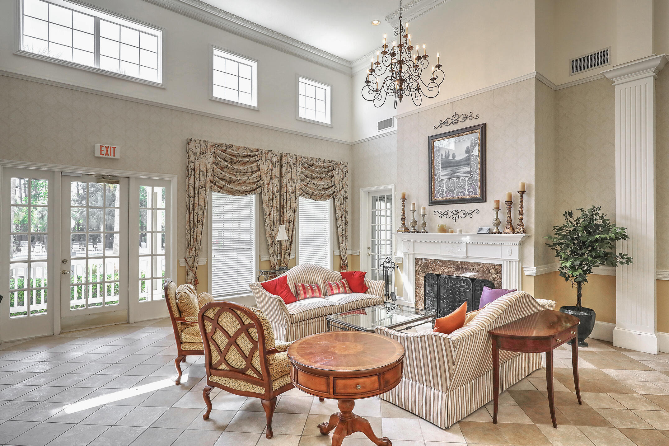 1600 Long Grove Drive Unit 411