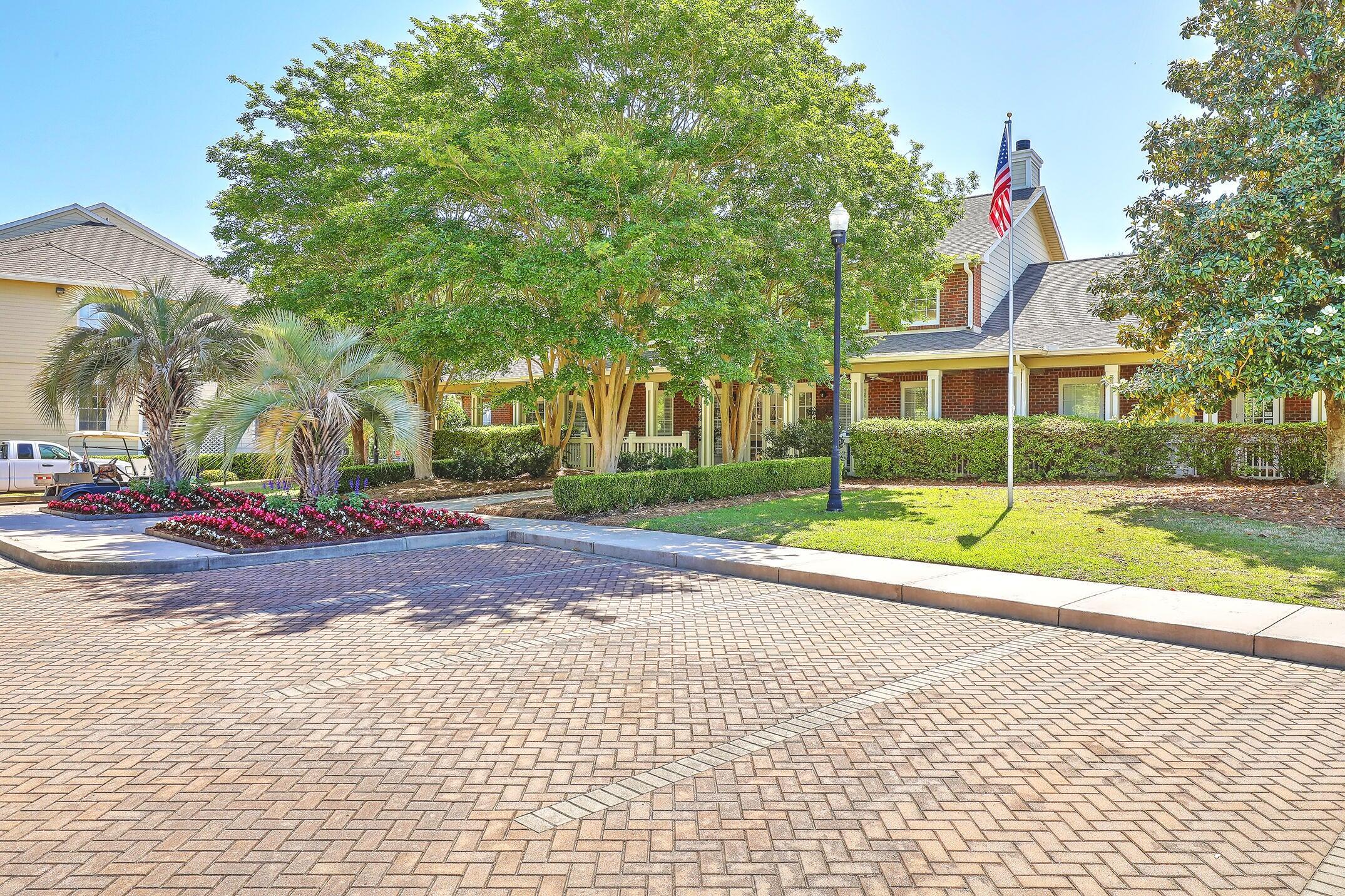 1600 Long Grove Drive Unit 411