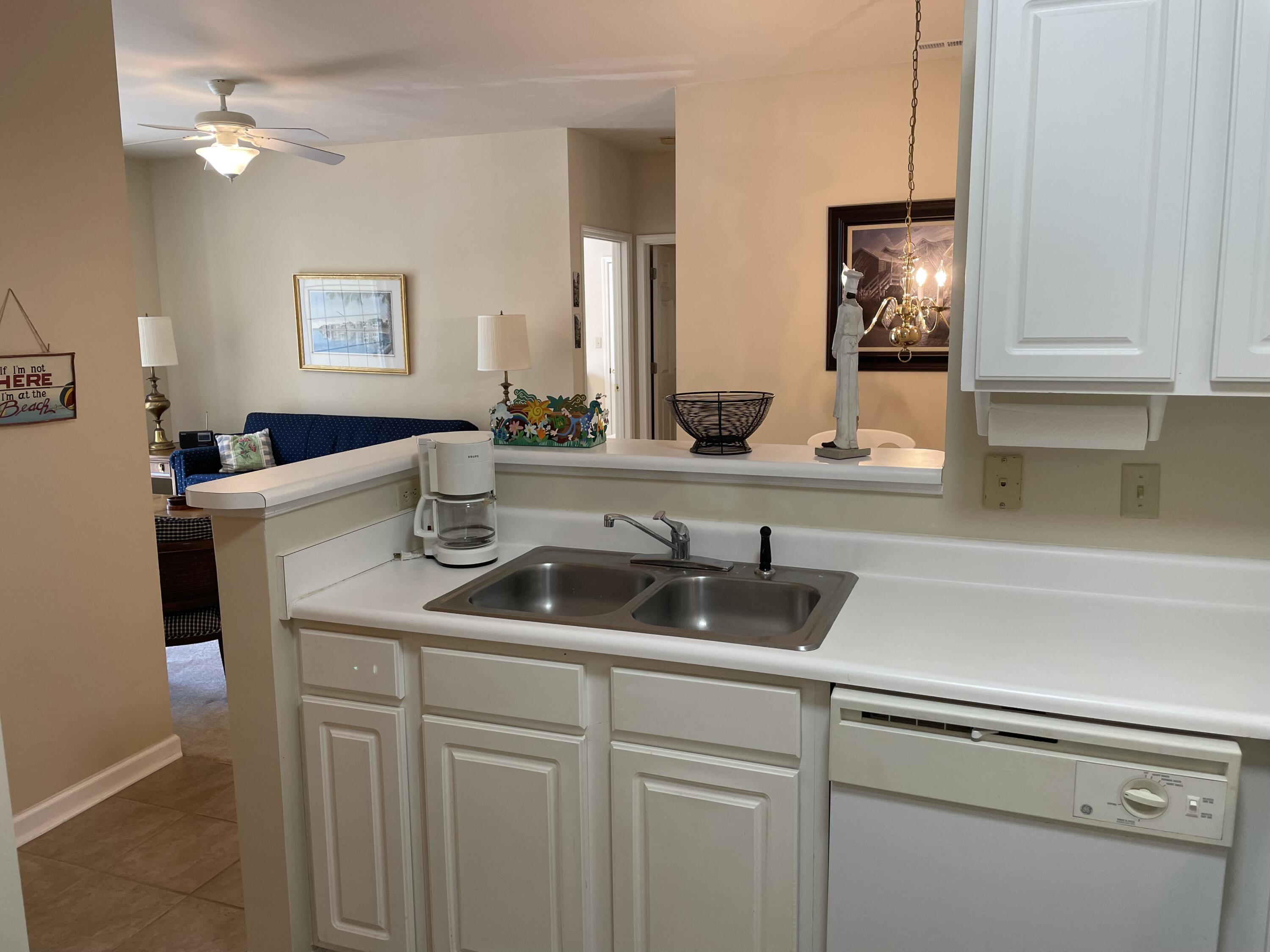 1600 Long Grove Drive Unit 411