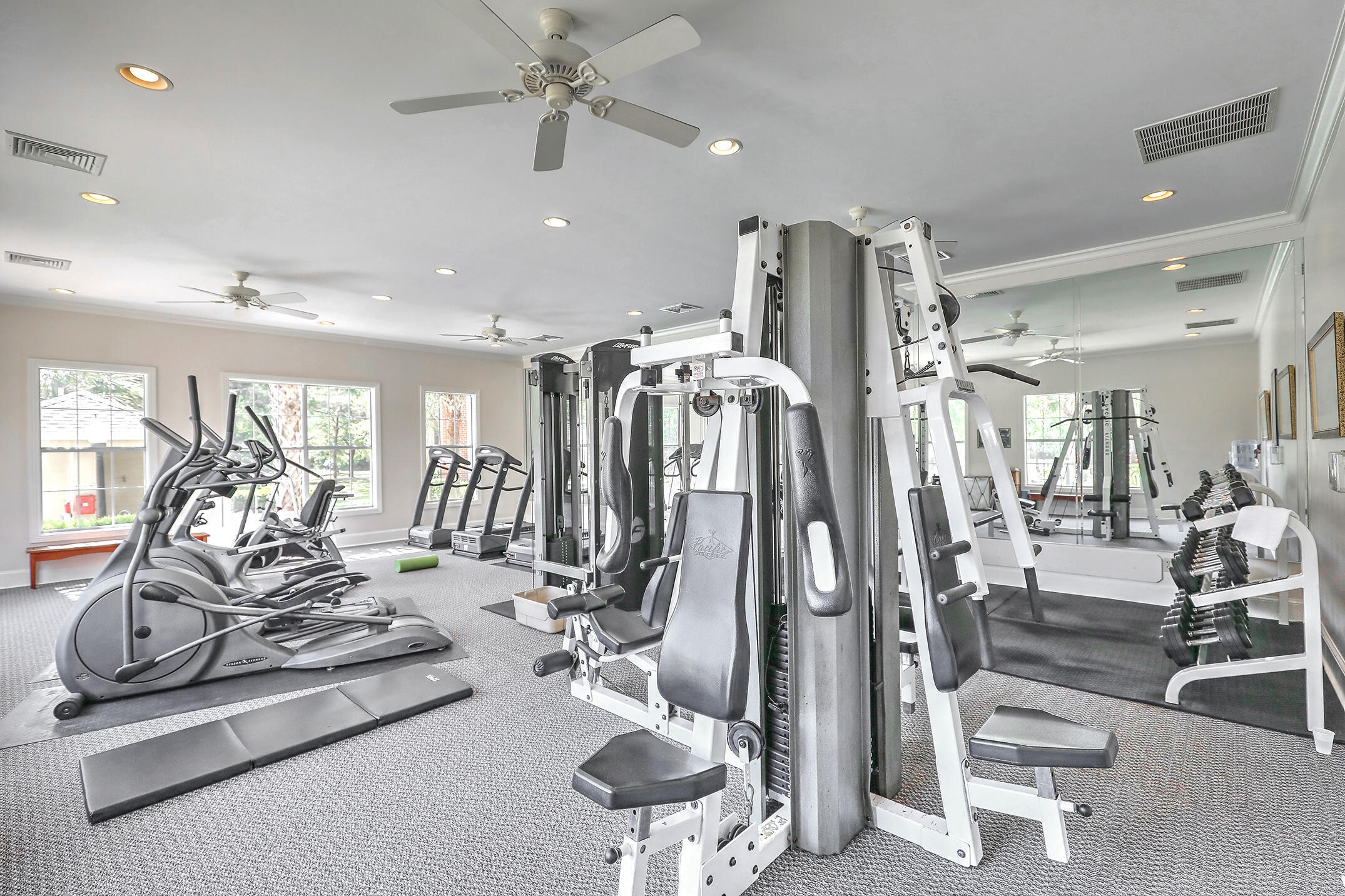 1600 Long Grove Drive Unit 411