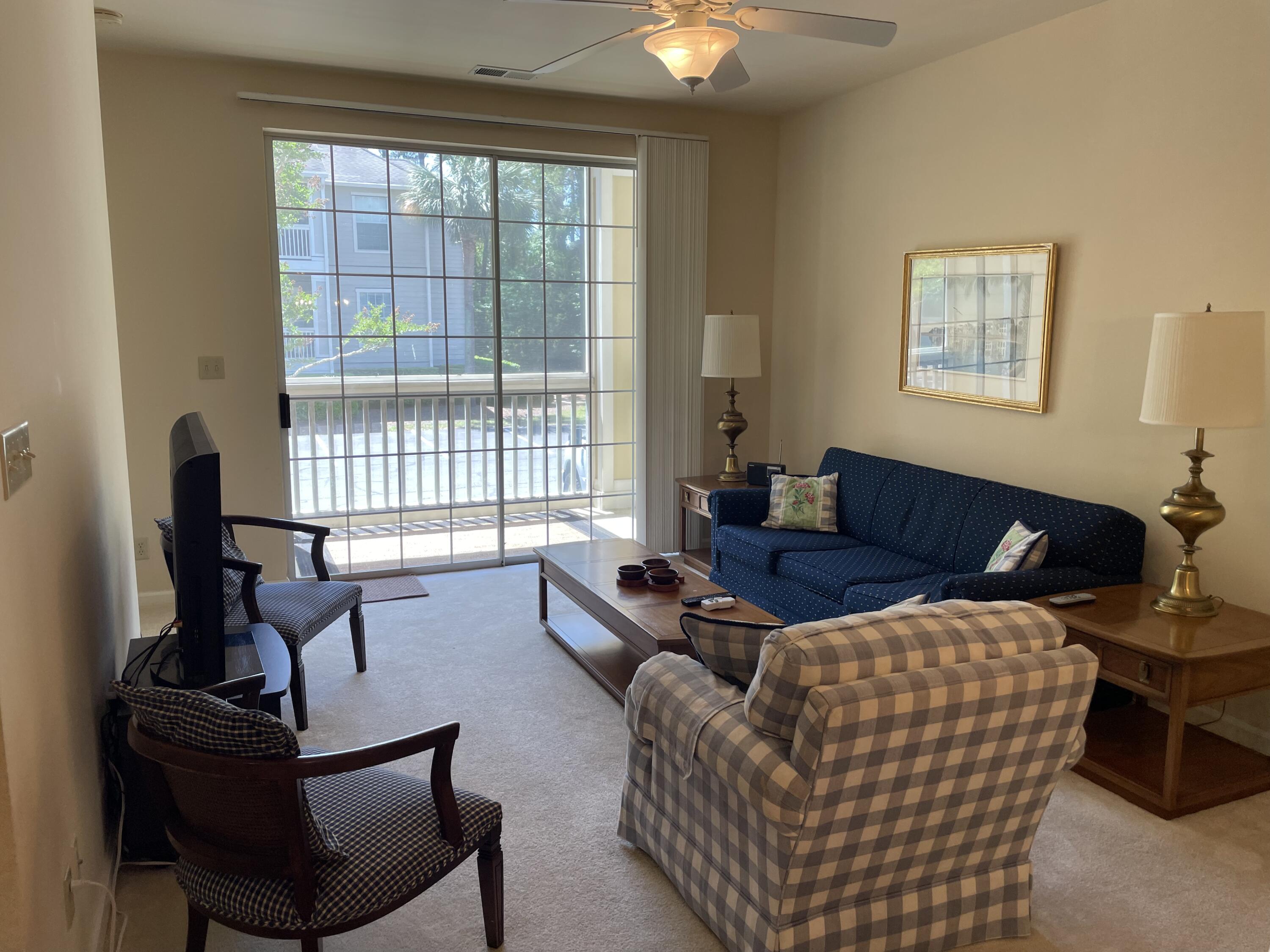 1600 Long Grove Drive Unit 411