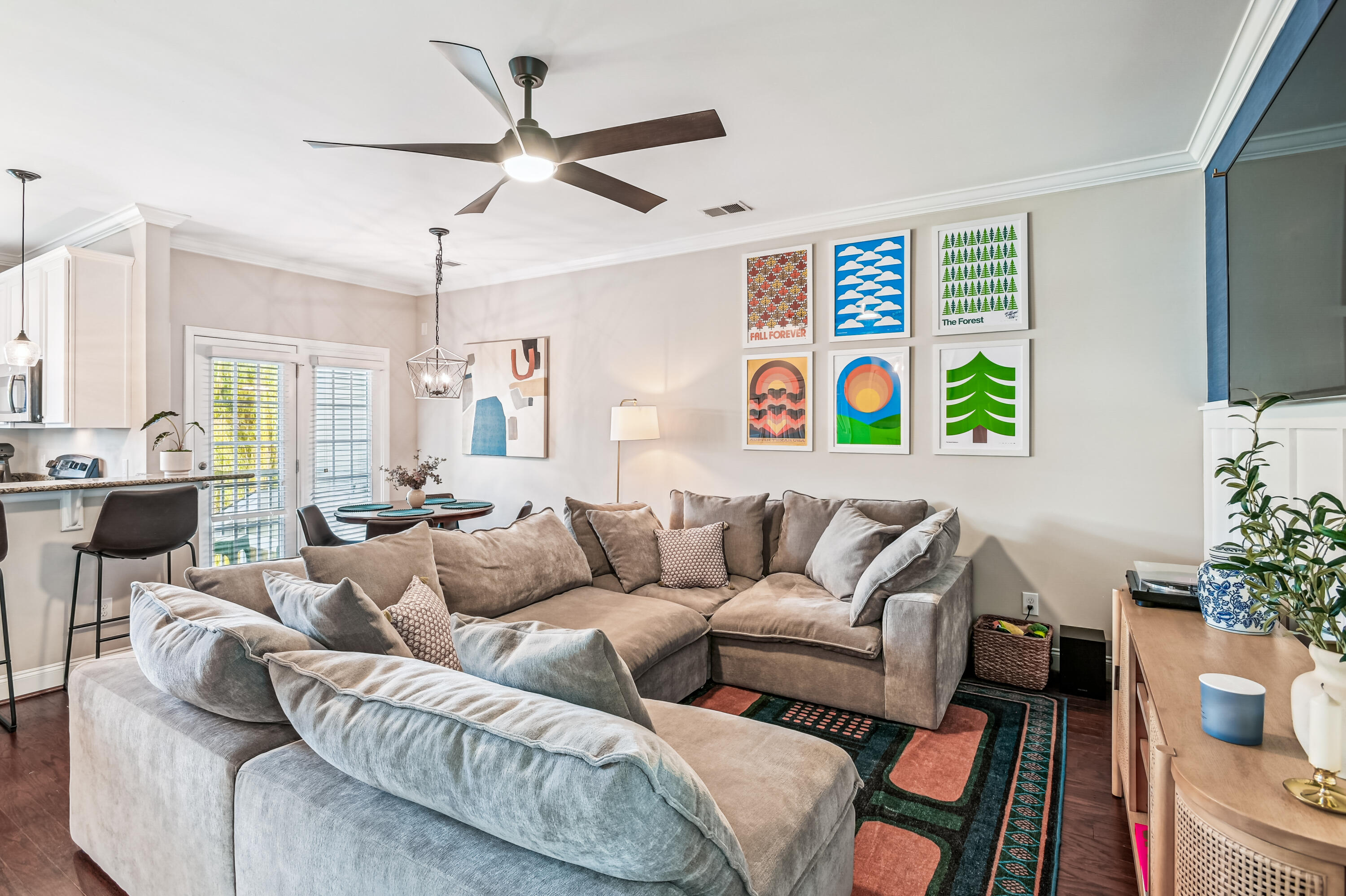 4070 Hartland Street, Charleston