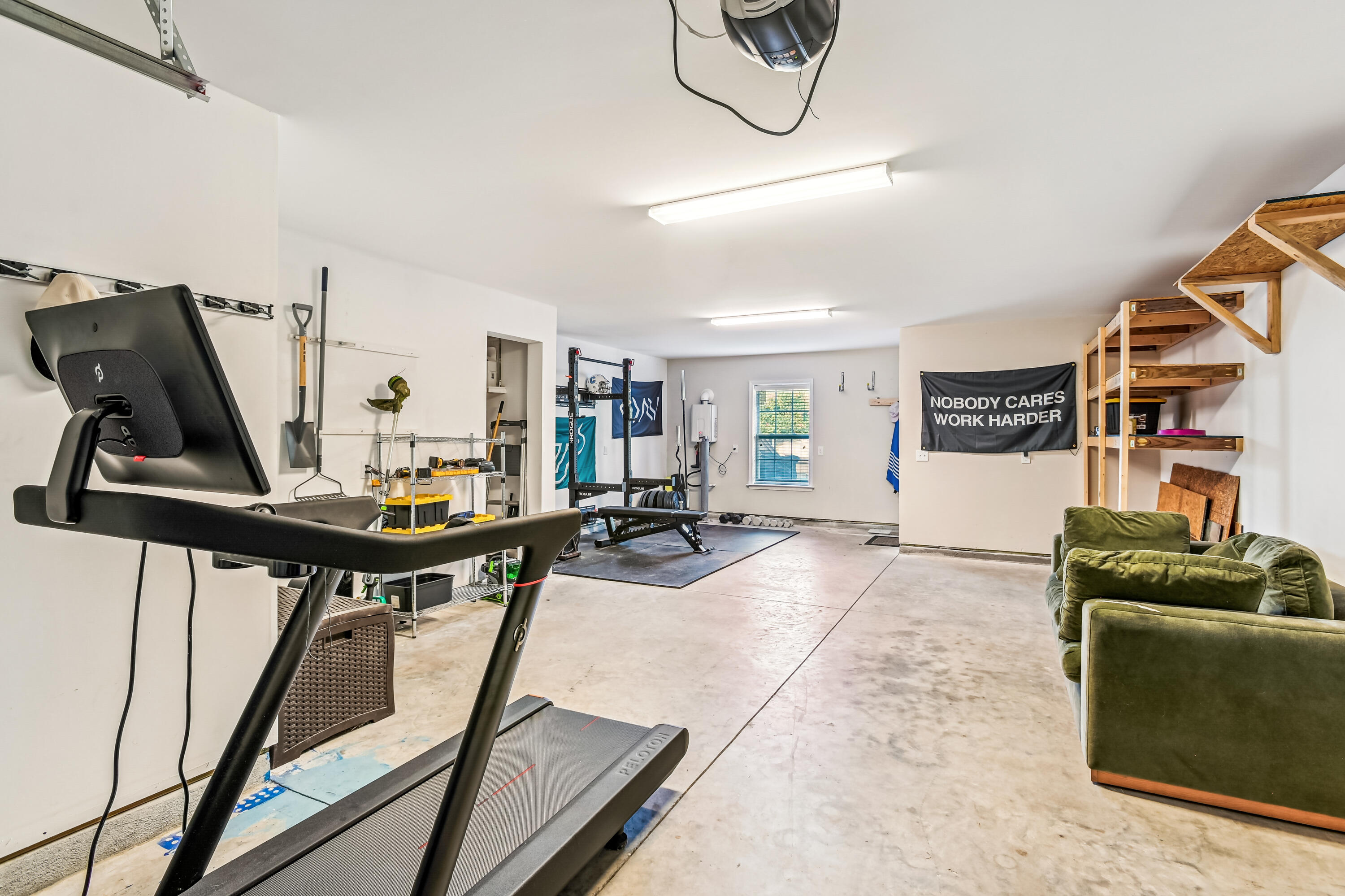 4070 Hartland Street, Charleston