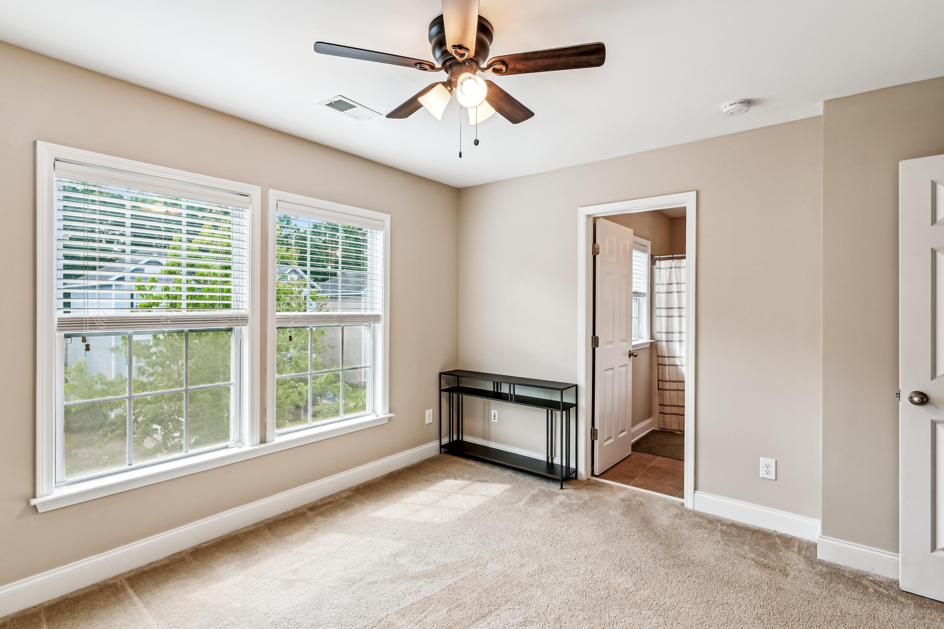 4070 Hartland Street, Charleston