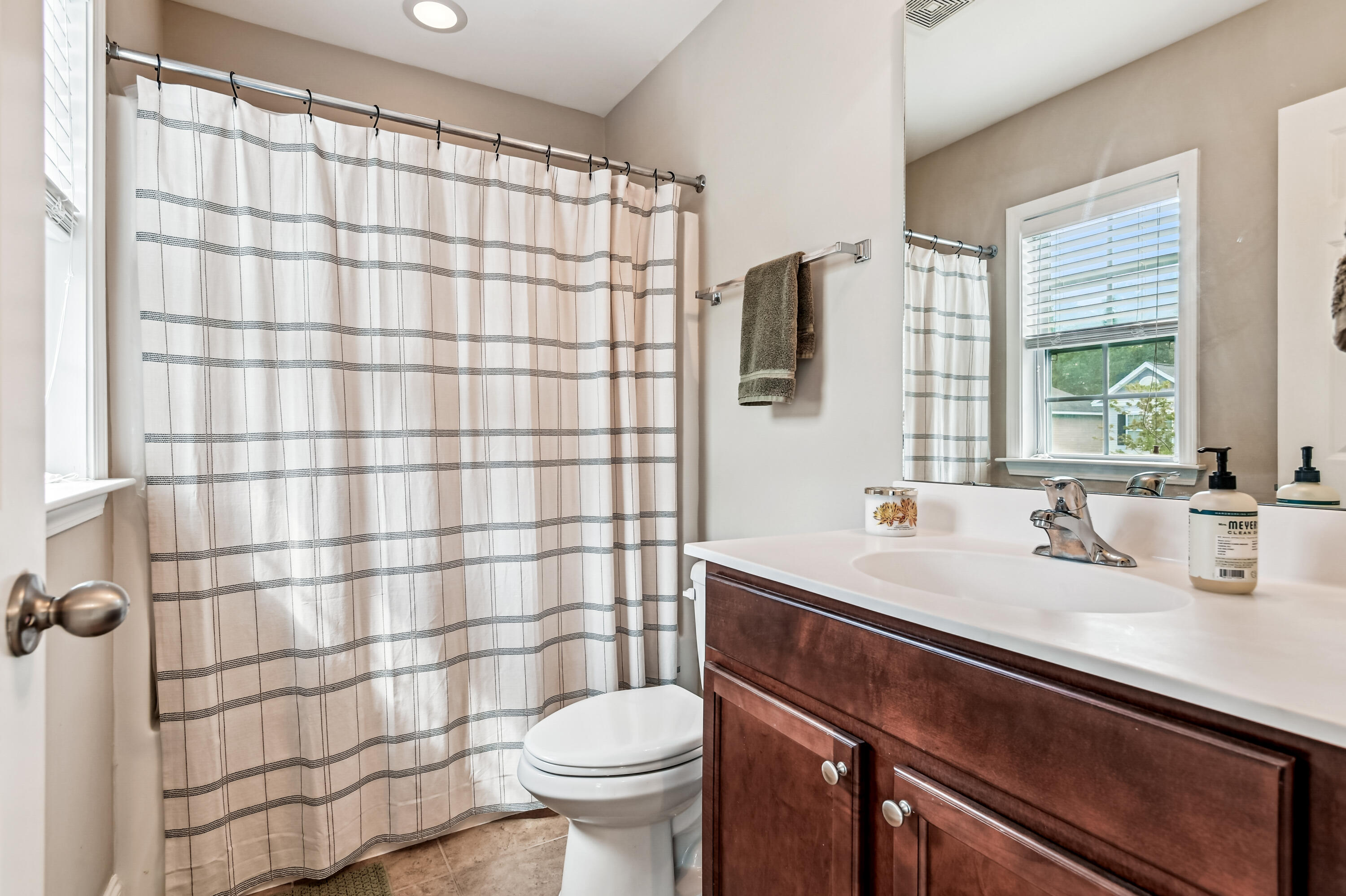 4070 Hartland Street, Charleston