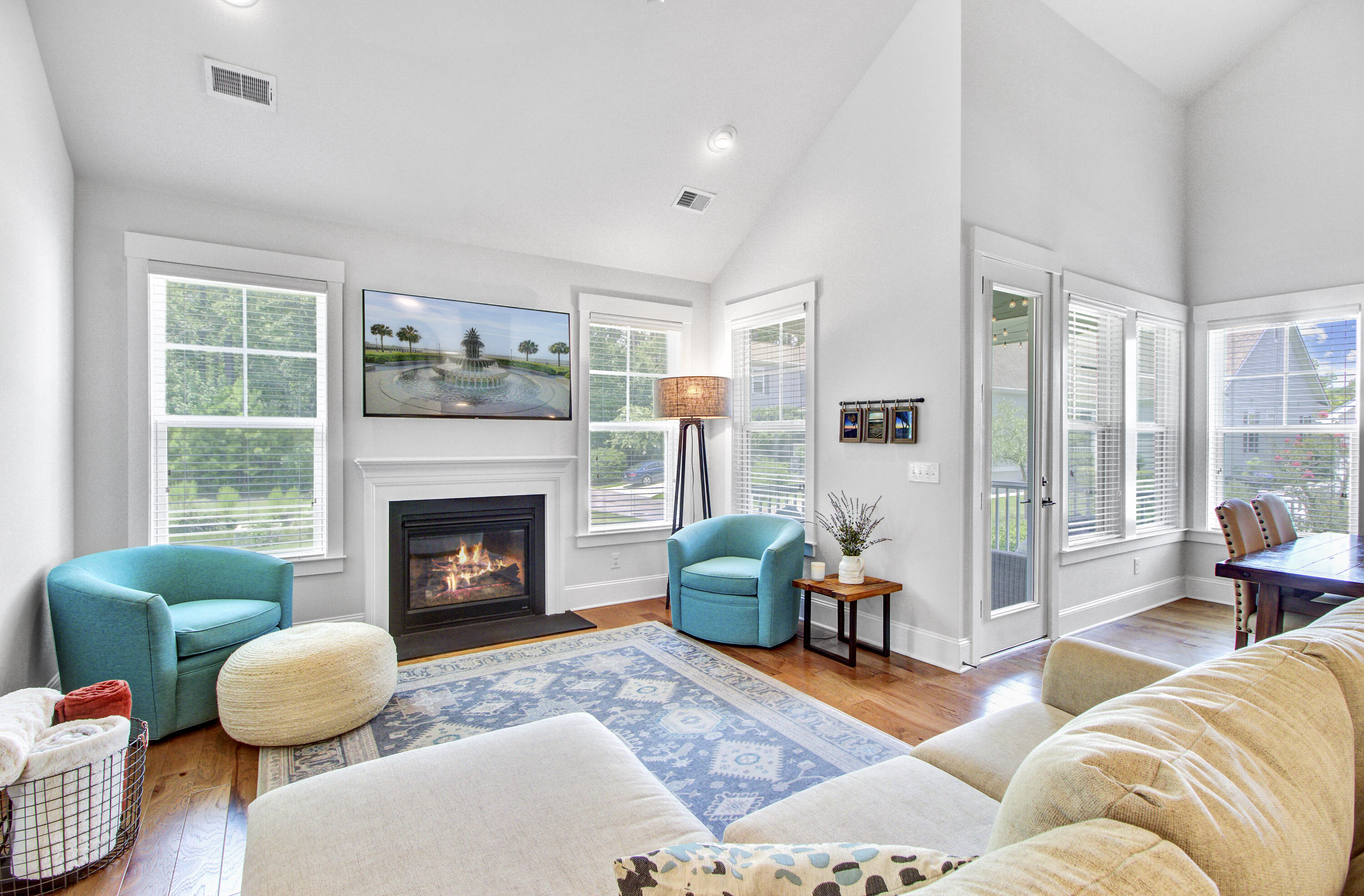 1550 Trumpington Street, Mount Pleasant