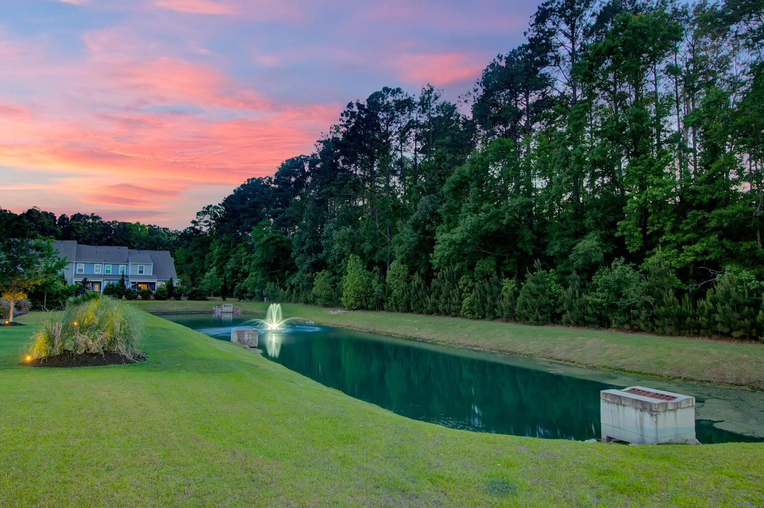 1550 Trumpington Street, Mount Pleasant