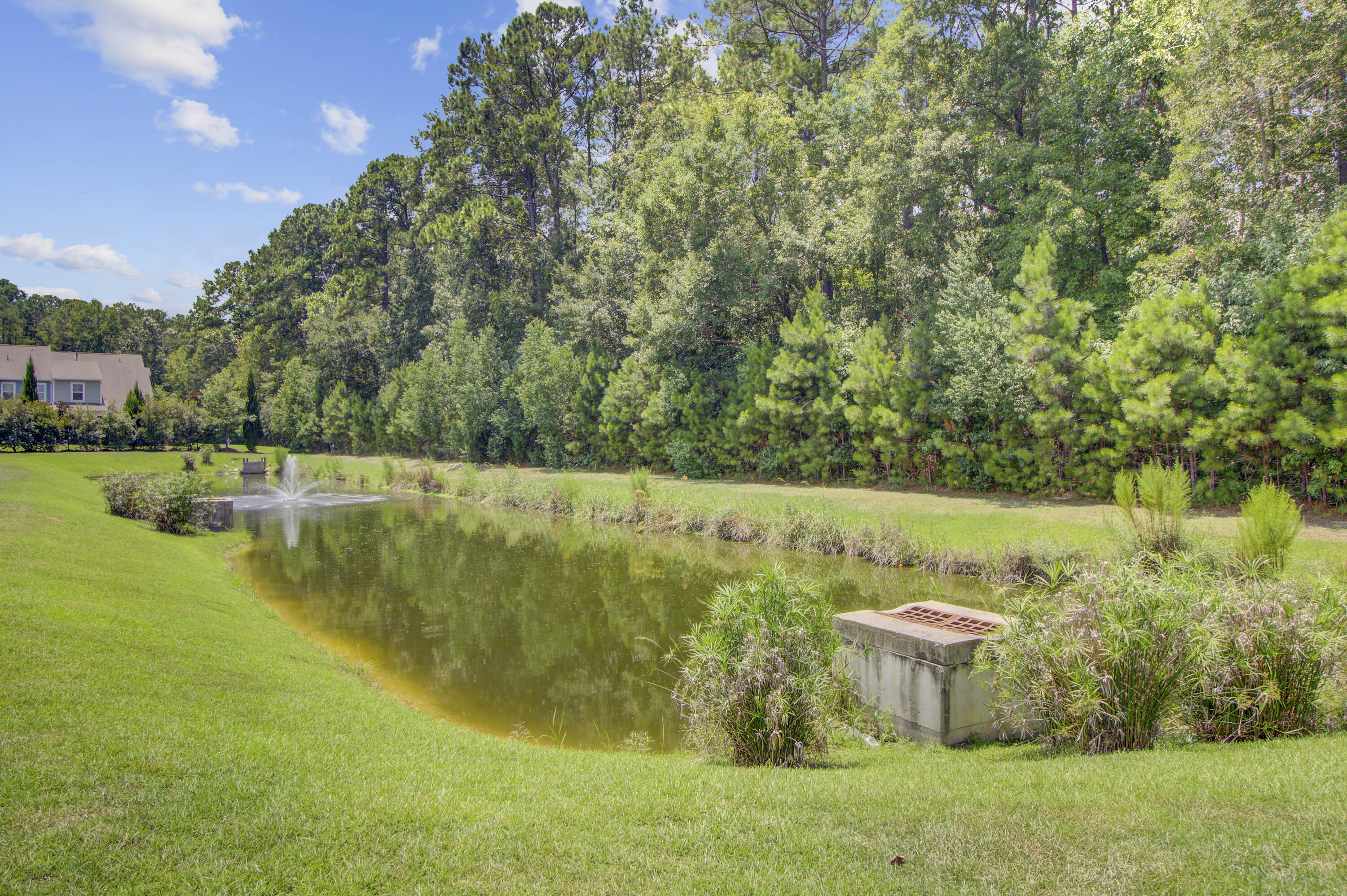 1550 Trumpington Street, Mount Pleasant